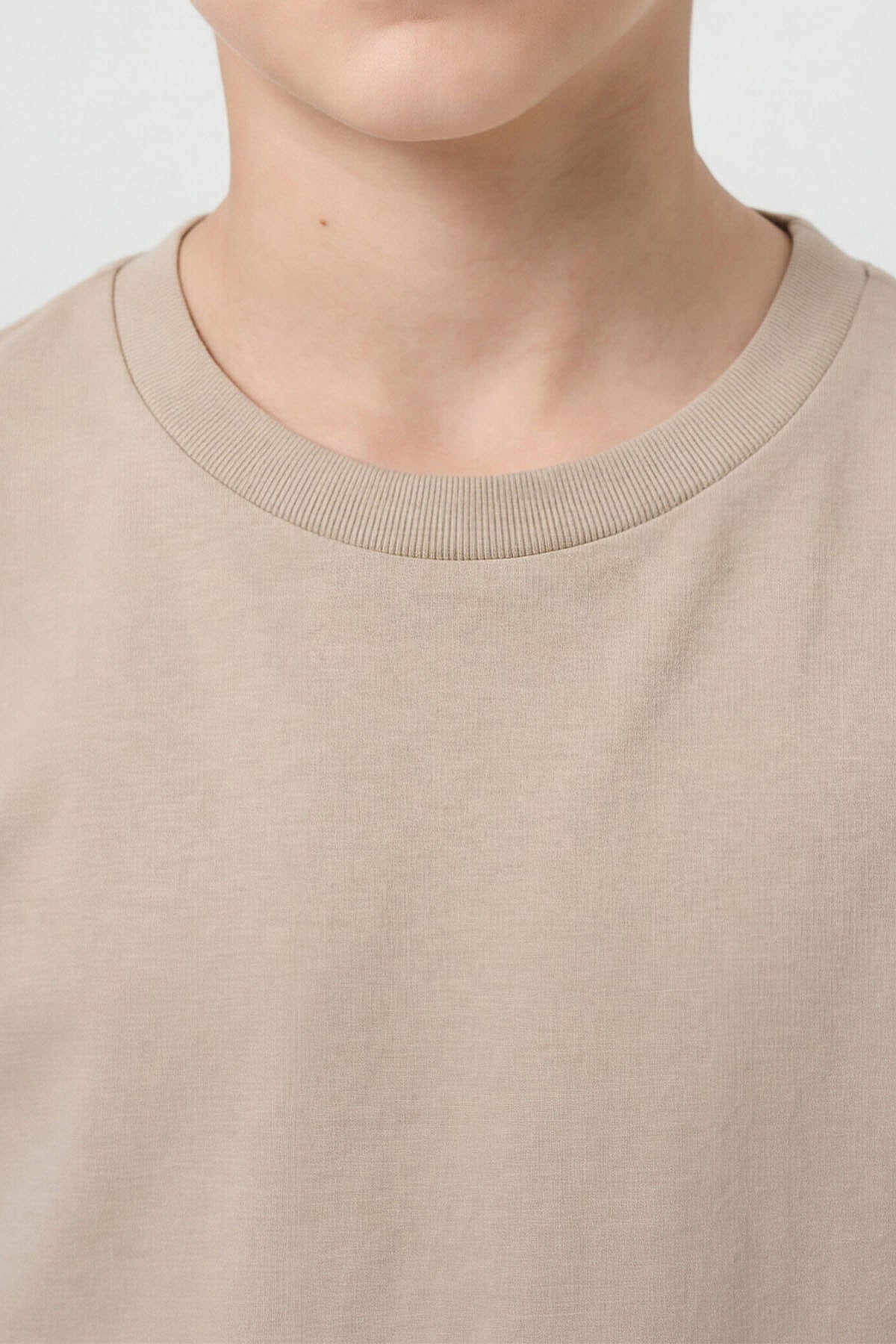 Image of Bej O Yaka Standart Fit Basic Unisex Çocuk T-Shirt - 11328