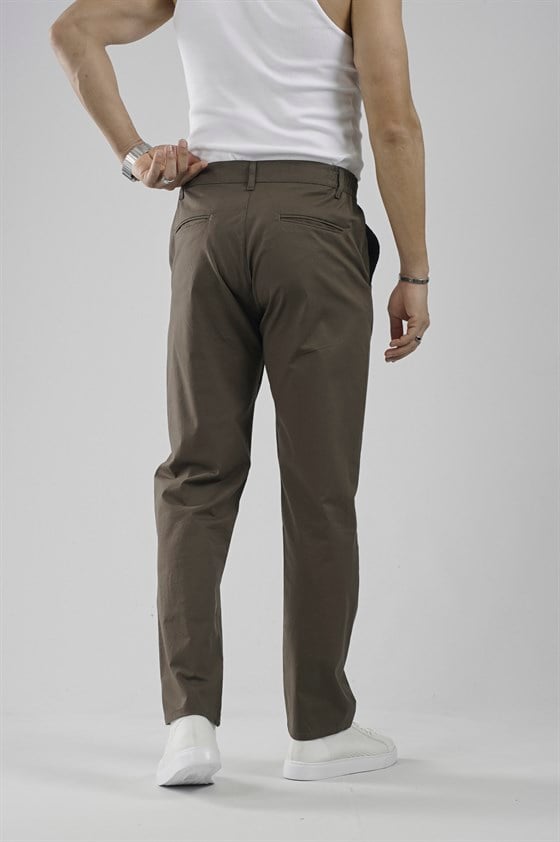 Image of Men's Regular Fit Chino Lycra Pants with Elastic Waistband
