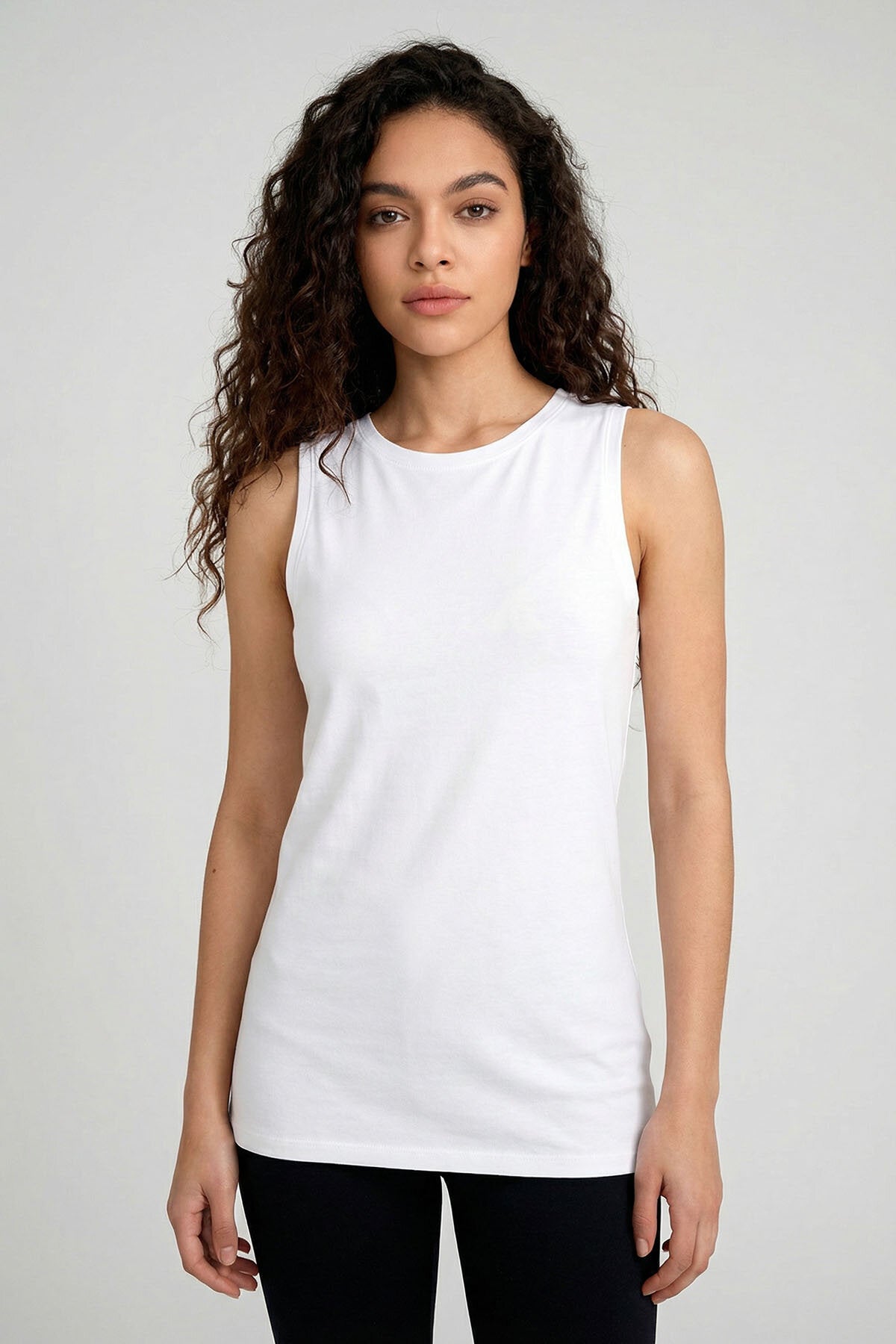 Image of White Slim Fit Basic Crew Neck Sleeveless Women's Tank Top - 97313