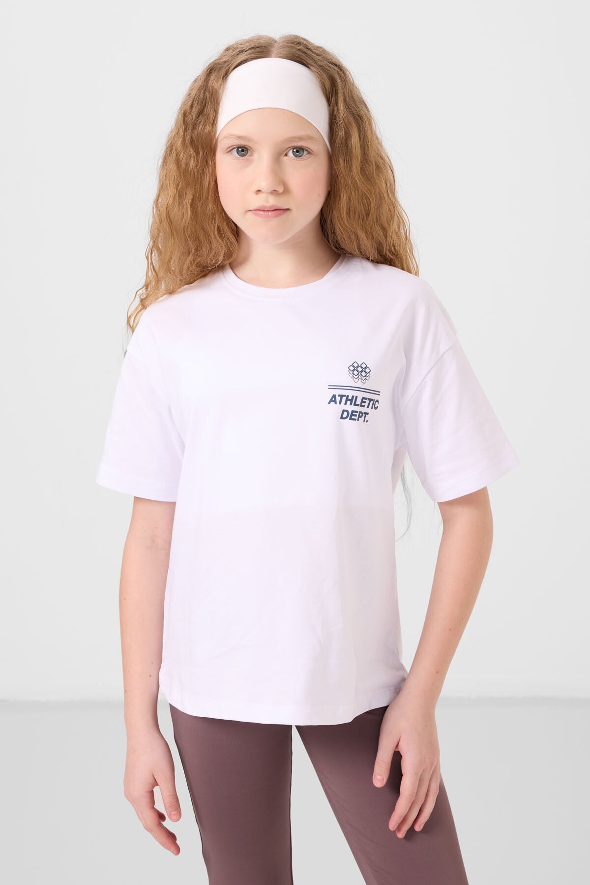 Image of Beyaz Pamuklu O Yaka Oversize Fit Baskılı Kız Çocuk T-Shirt - 75178