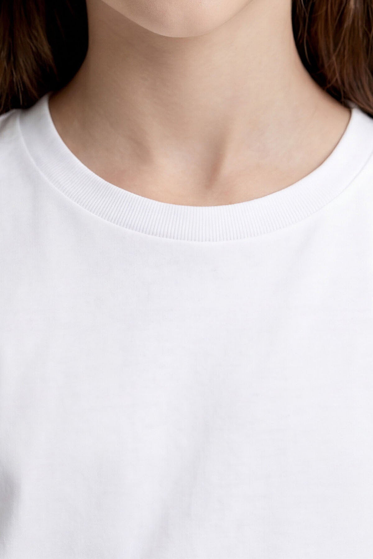 Image of Beyaz O Yaka Standart Fit Basic Unisex Çocuk T-Shirt - 11328