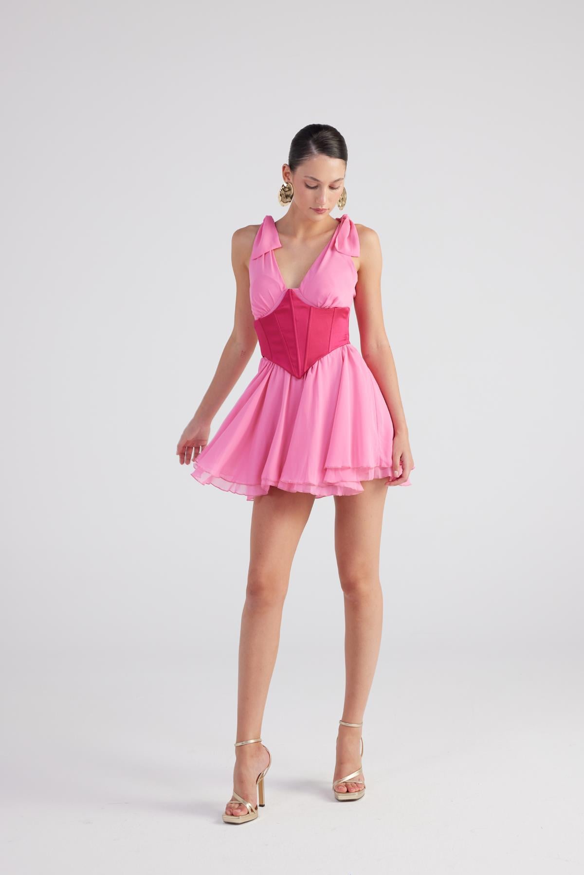 Image of Çıkarılabilir Korseli Gloplu Mini Şifon Fiona Elbise Pembe