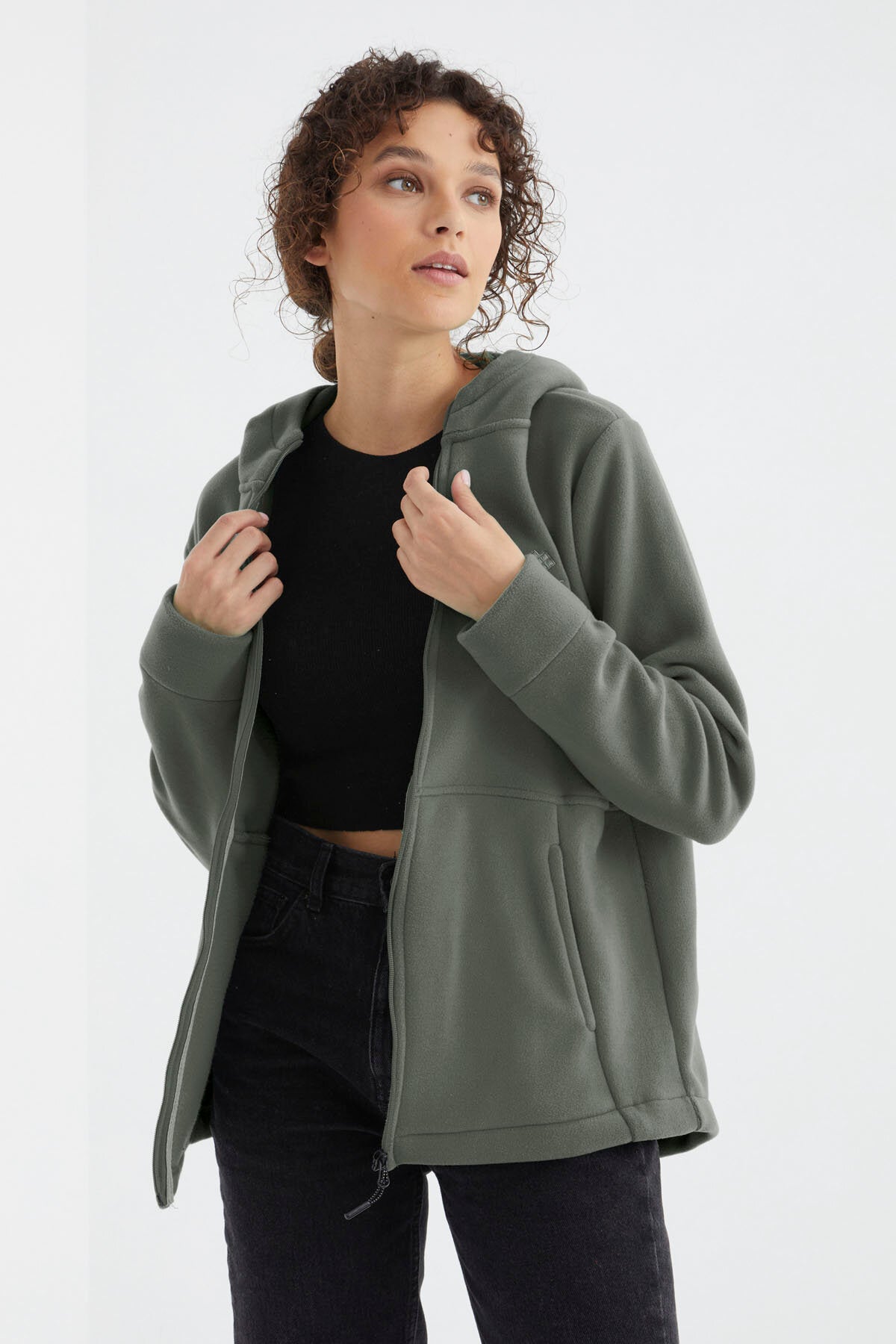 Image of Çağla Kapüşonlu Fermuarlı Rahat Form Kadın Polar Sweatshirt - 97233
