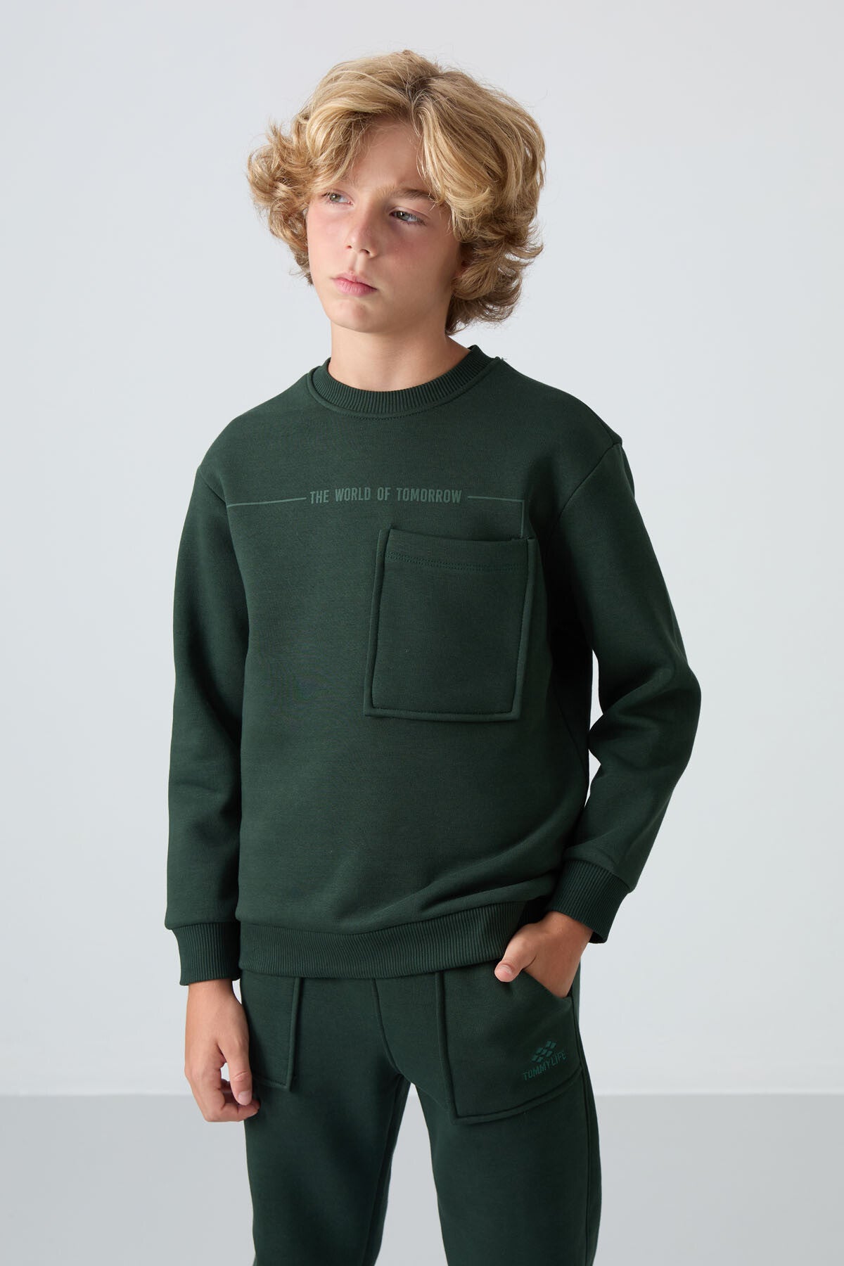 Image of Trening pentru băieți, verde pin, cu căptușeală din fleece gros din bumbac, croială standard și imprimeu - 11257