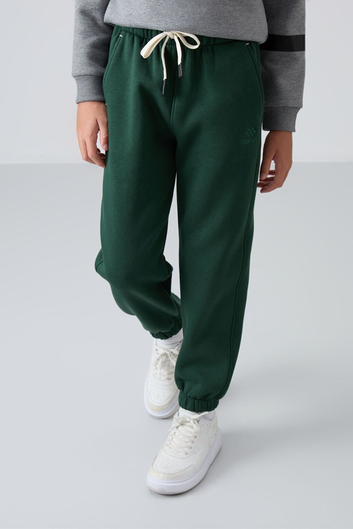 Image of Pine Green Cotton Thick Fleece Lined Standard Fit Printed Boys' Sweatpants - 11225