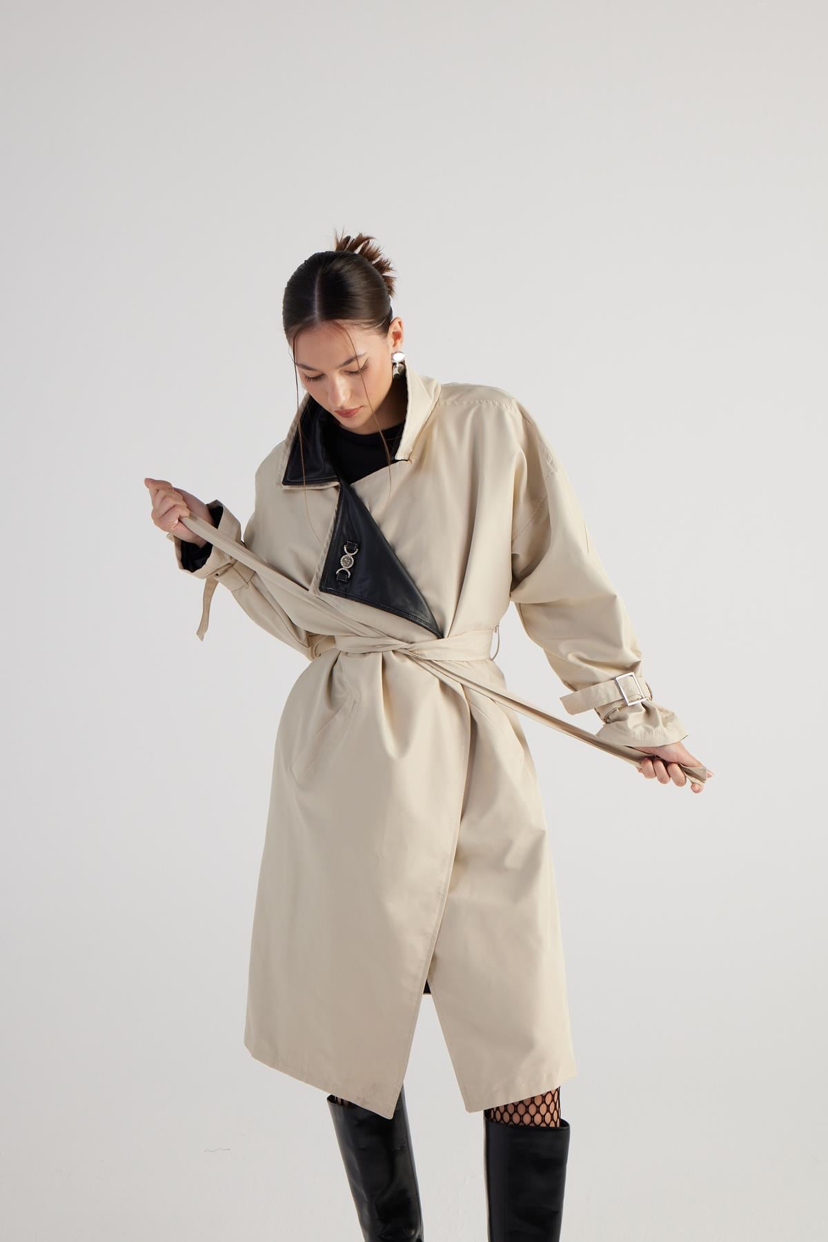 Image of Maxi Boy Kemerli Cloak Trençkot Bej