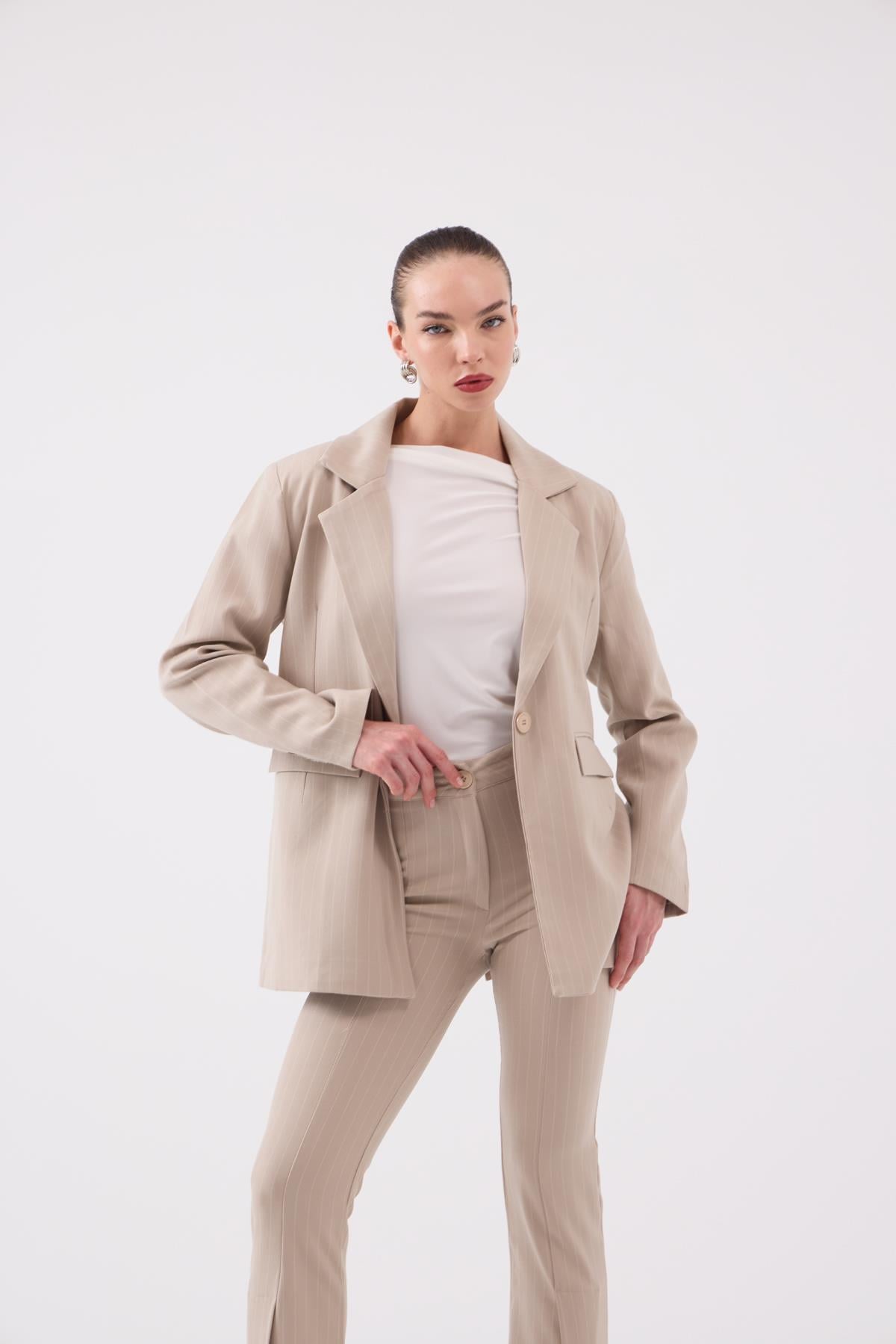 Image of Vatkalı Astarlı Blazer Striped Blazer Ceket Bej