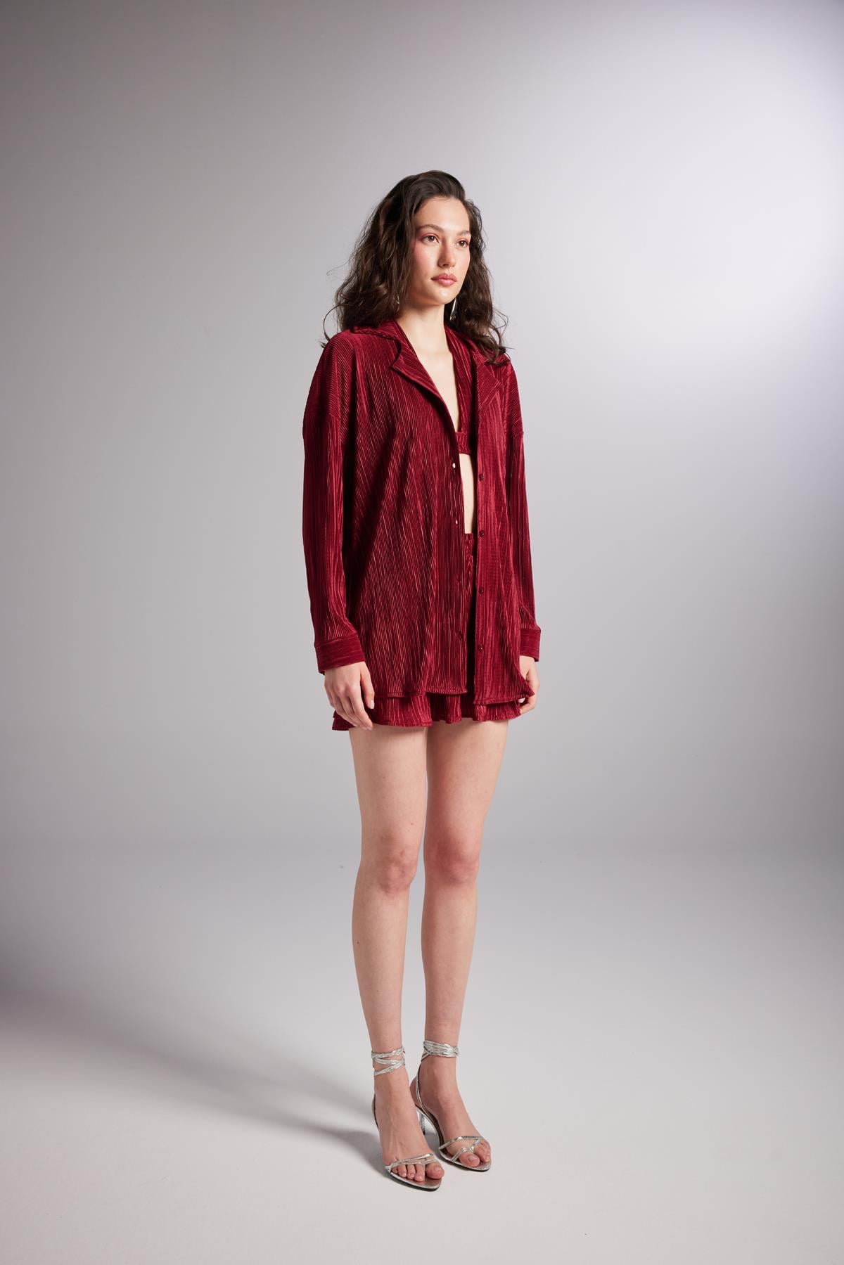 Image of Düğme Kapamalı Comfy Oversize Gömlek Bordo