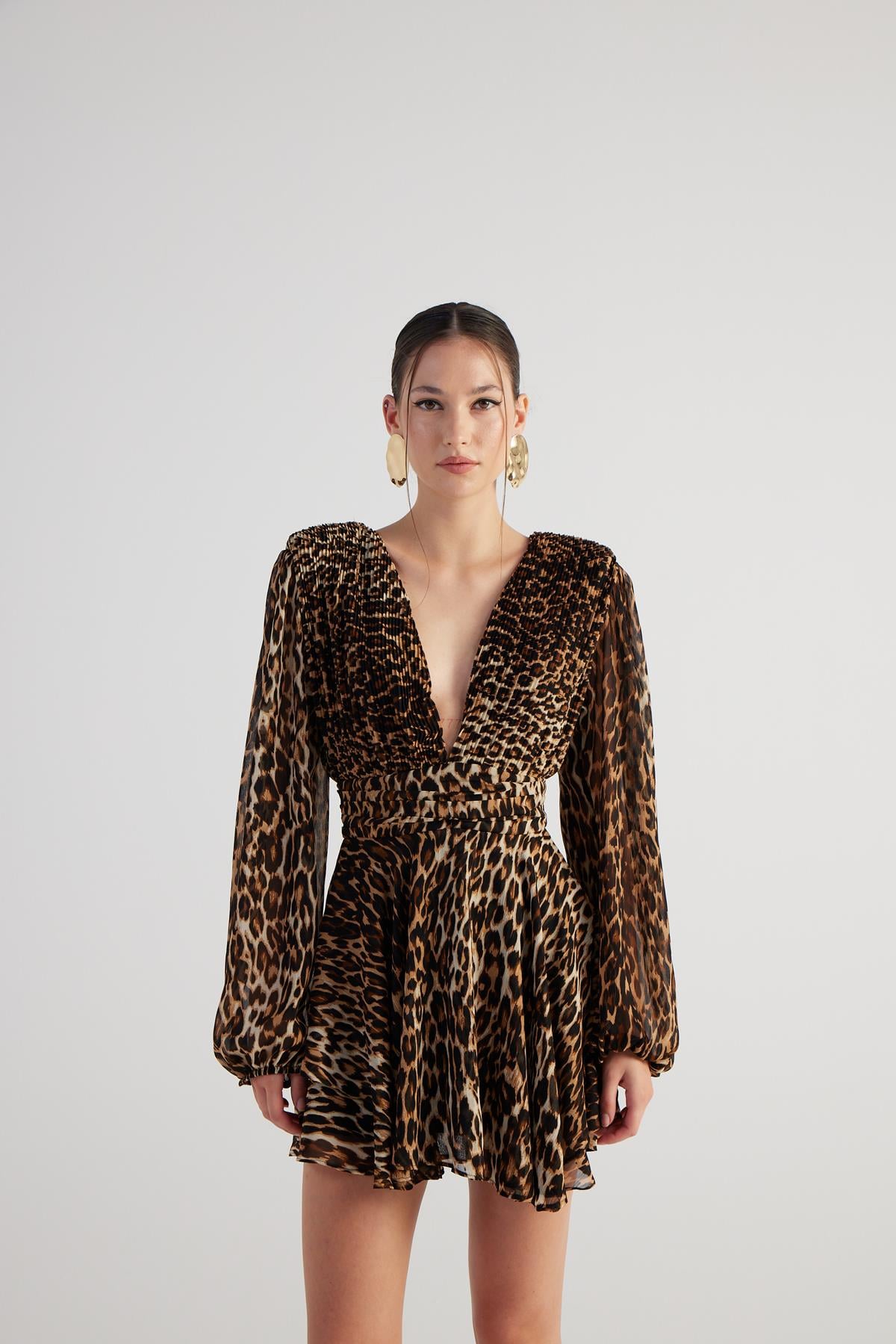 Image of Leopar Desenli V Yaka Mini Janet Elbise Kahve