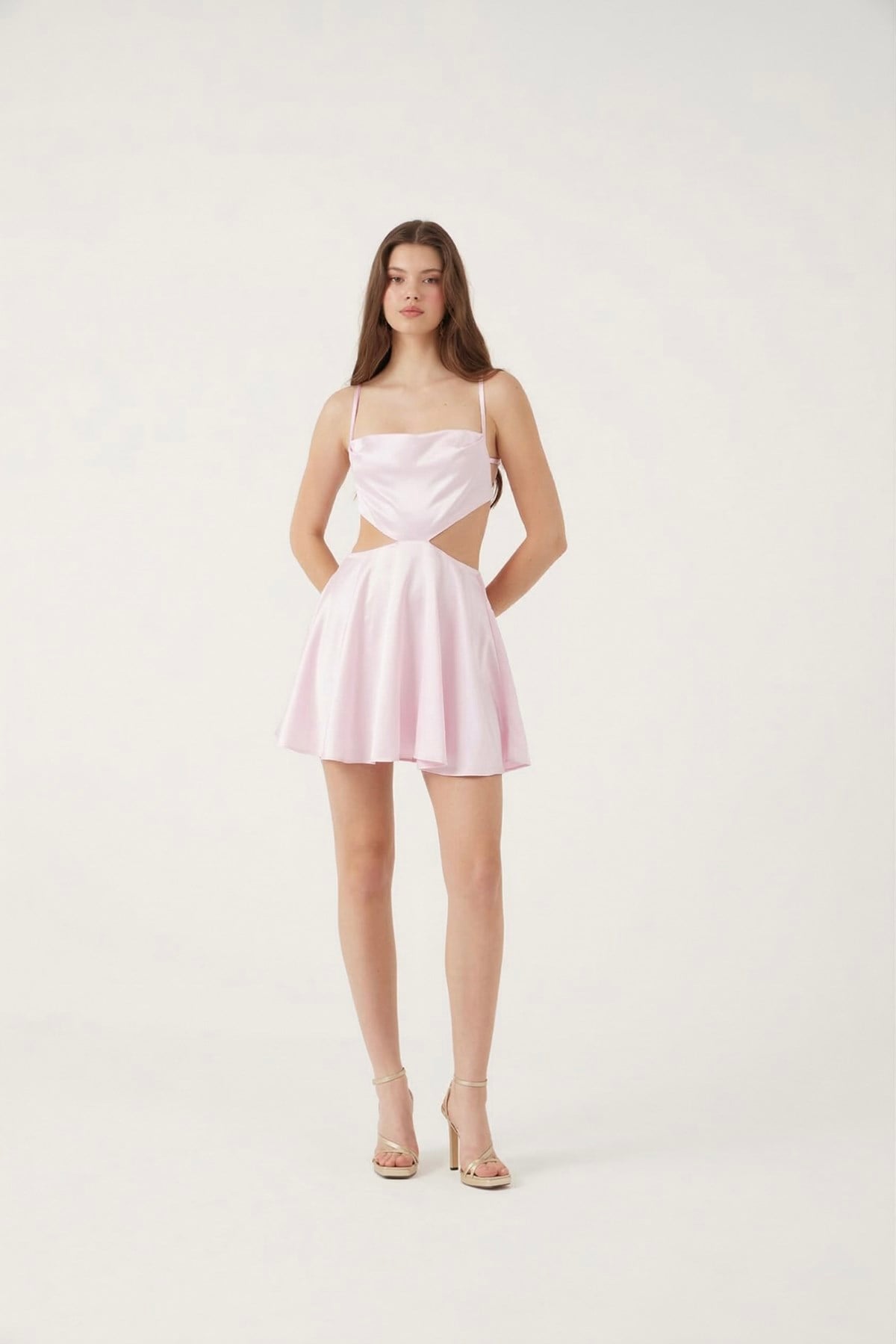 Image of Sırt Dekolteli Saten Mini Sheri Elbise Pembe