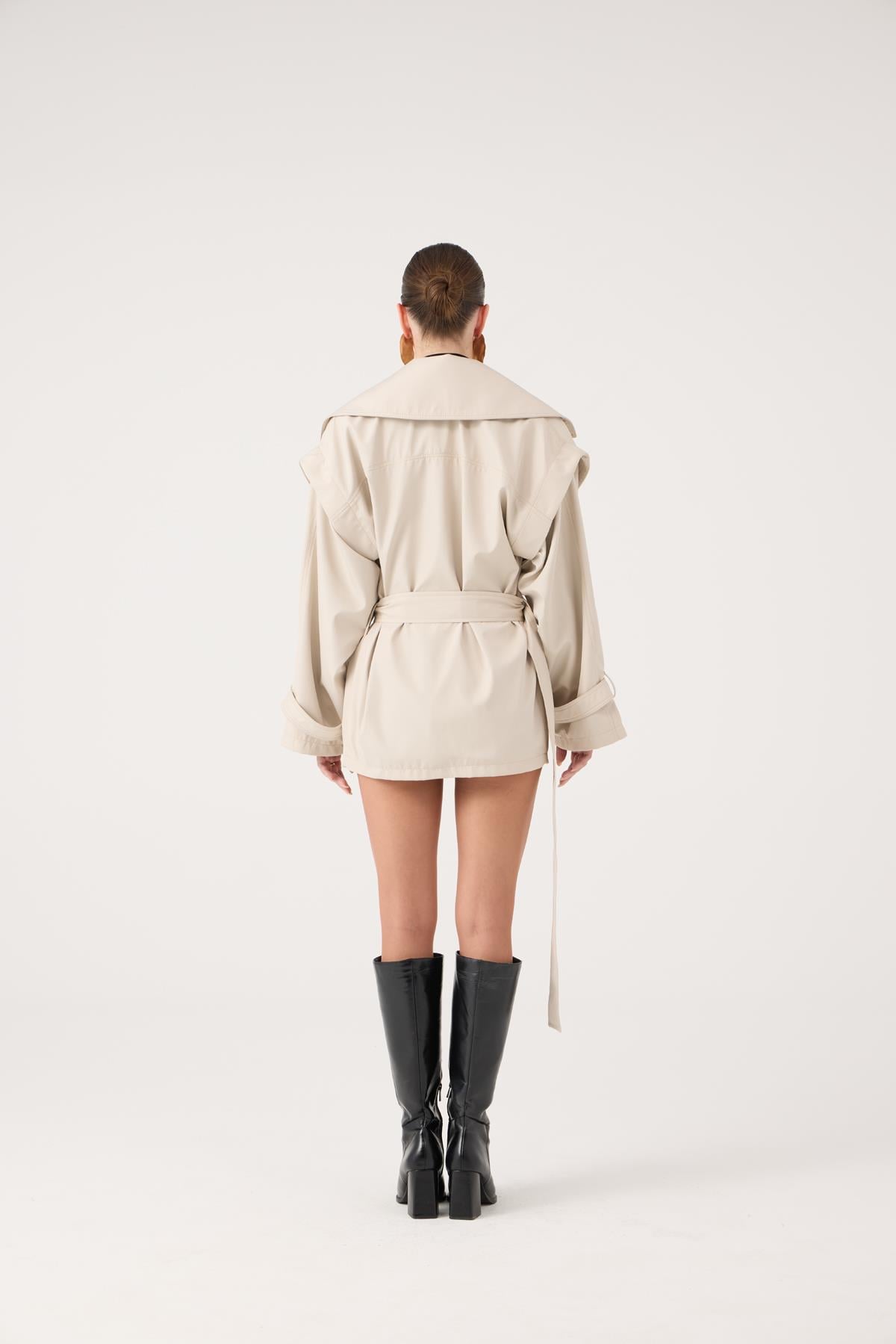 Image of Kemerli Oversize Kesim Sara Trençkot Bej