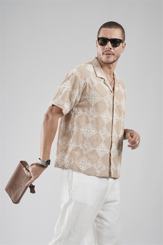 Image of Desenli Oversize Kalıp Kafes Kumaş Erkek Gömlek