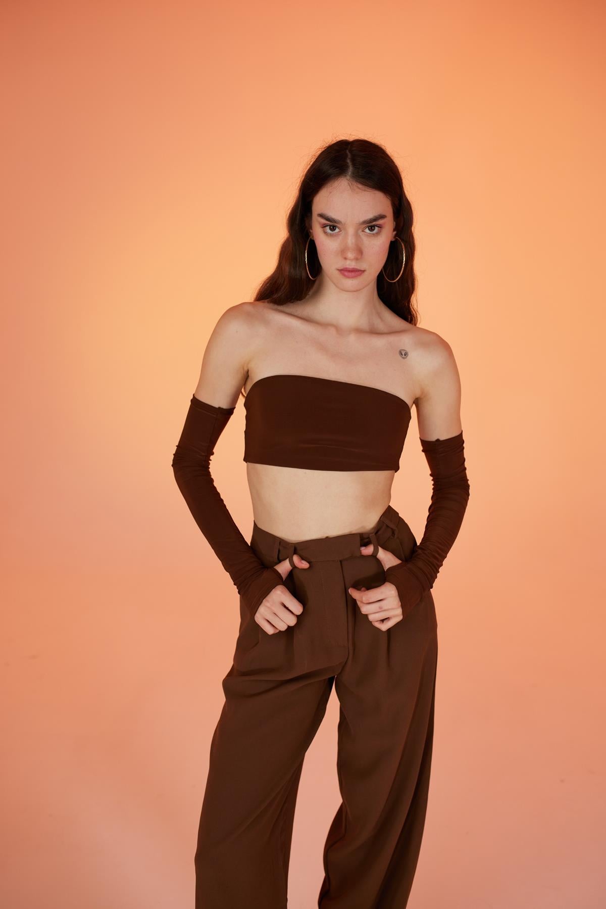 Image of Straplez Model Kol Detaylı Noir Bluz Kahverengi