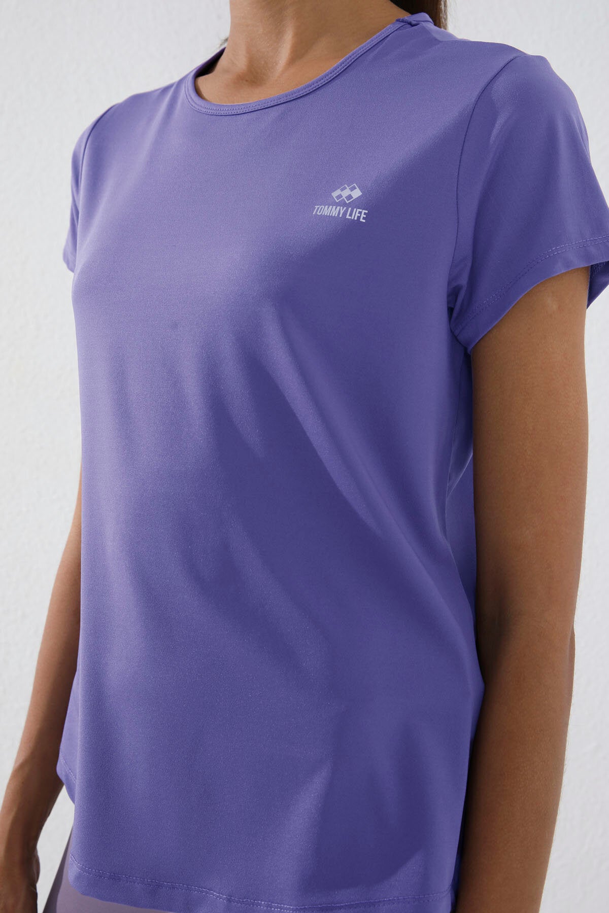 Image of Eflatun Basic Kısa Kol Standart Kalıp O Yaka Kadın T-Shirt - 97144