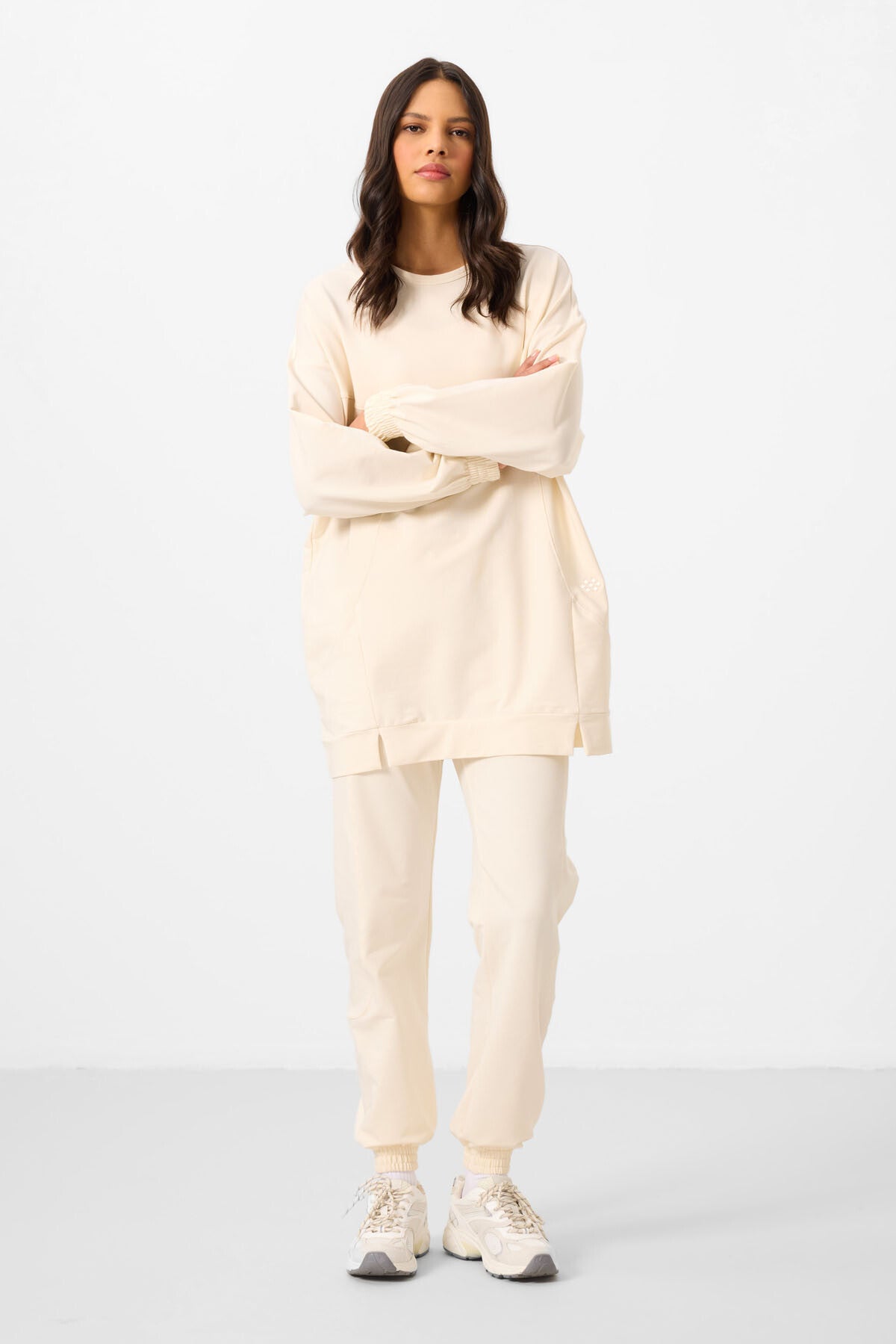 Image of Ekru O Yaka Basic Oversize Kadın Eşofman Tunik Takım - 95347