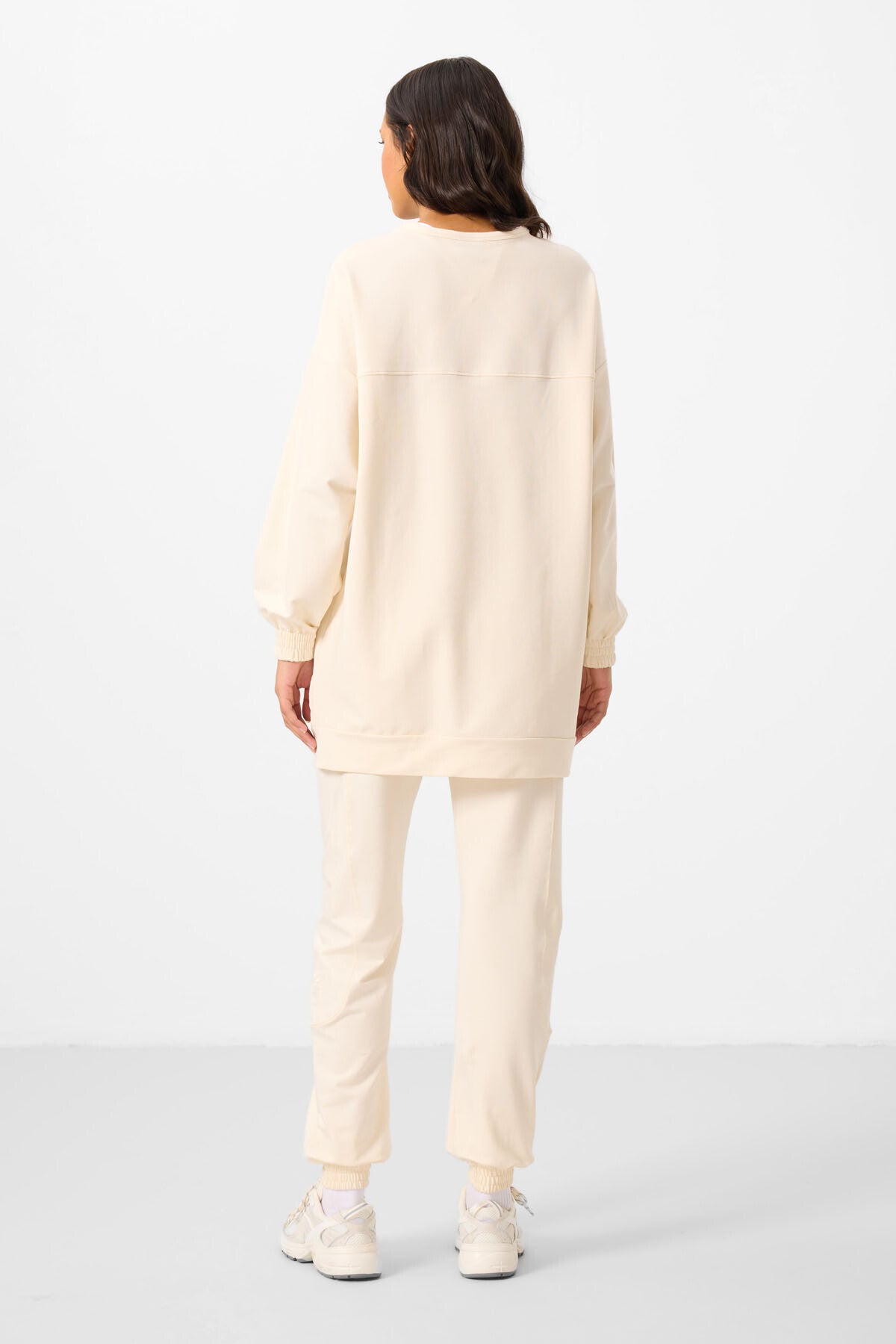 Image of Ekru O Yaka Basic Oversize Kadın Eşofman Tunik Takım - 95347