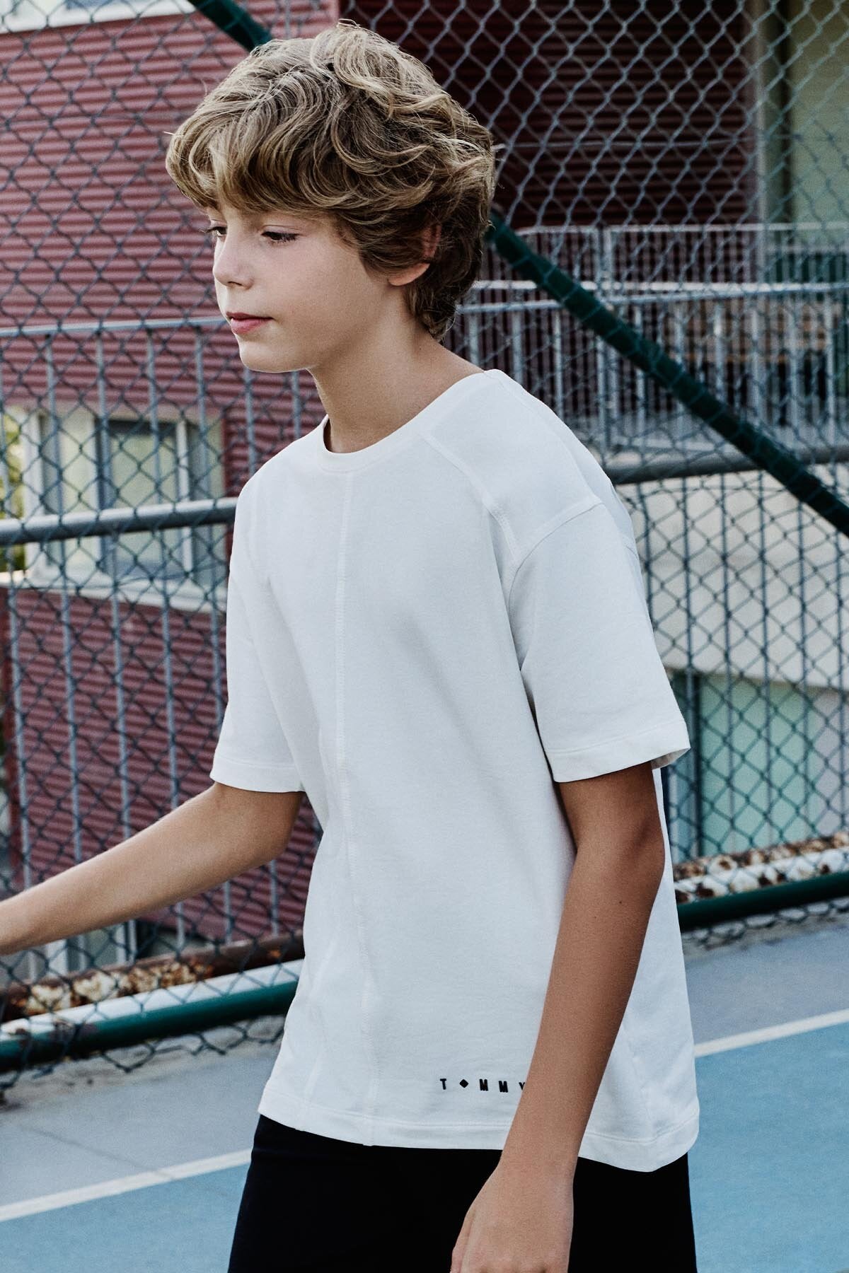 Image of Ekru Pamuklu Yumuşak Dokulu Oversize Basic Erkek Çocuk T-Shirt - 11297