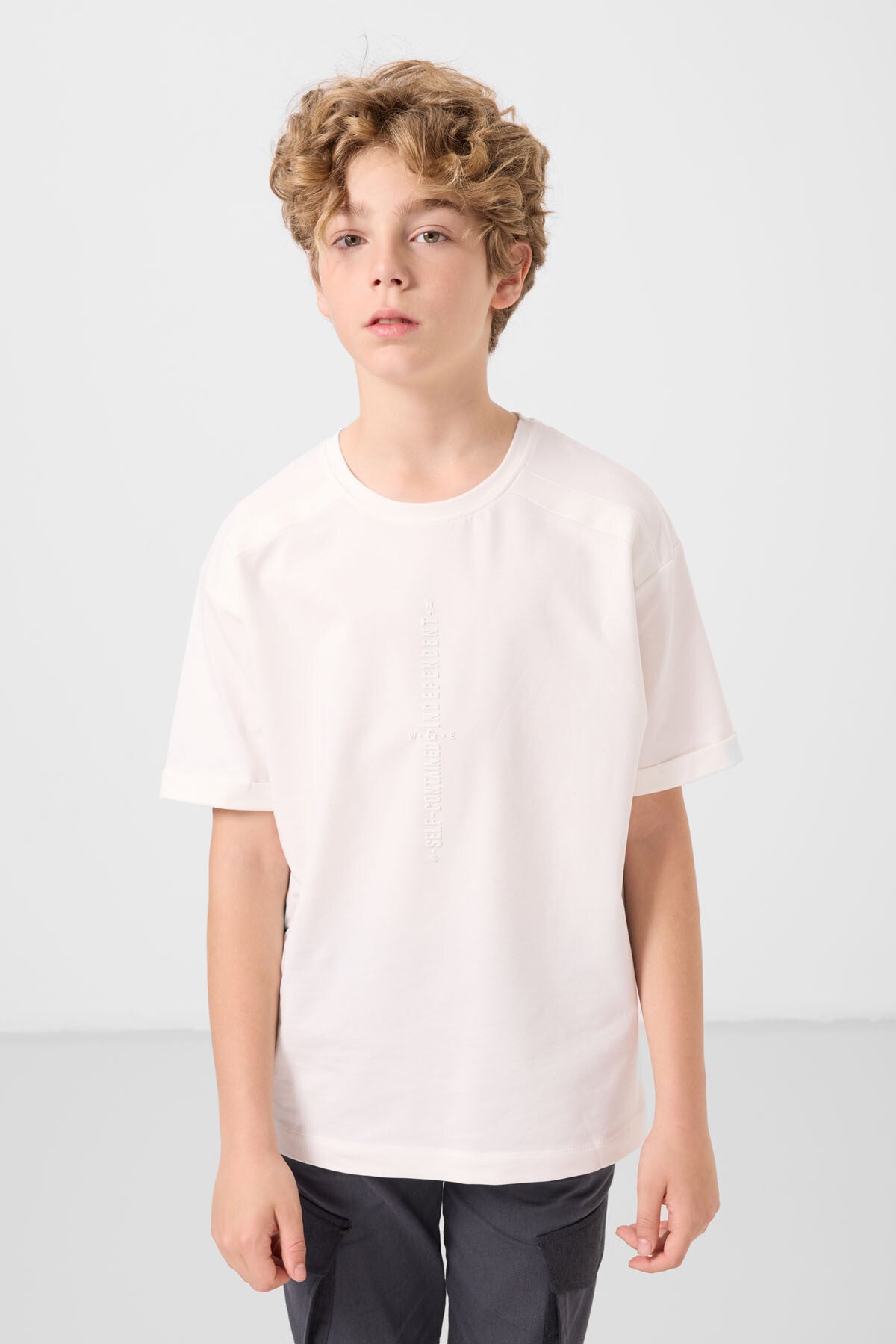 Image of Ekru Pamuklu Yumuşak Dokulu Oversize Baskılı Erkek Çocuk T-Shirt - 11301
