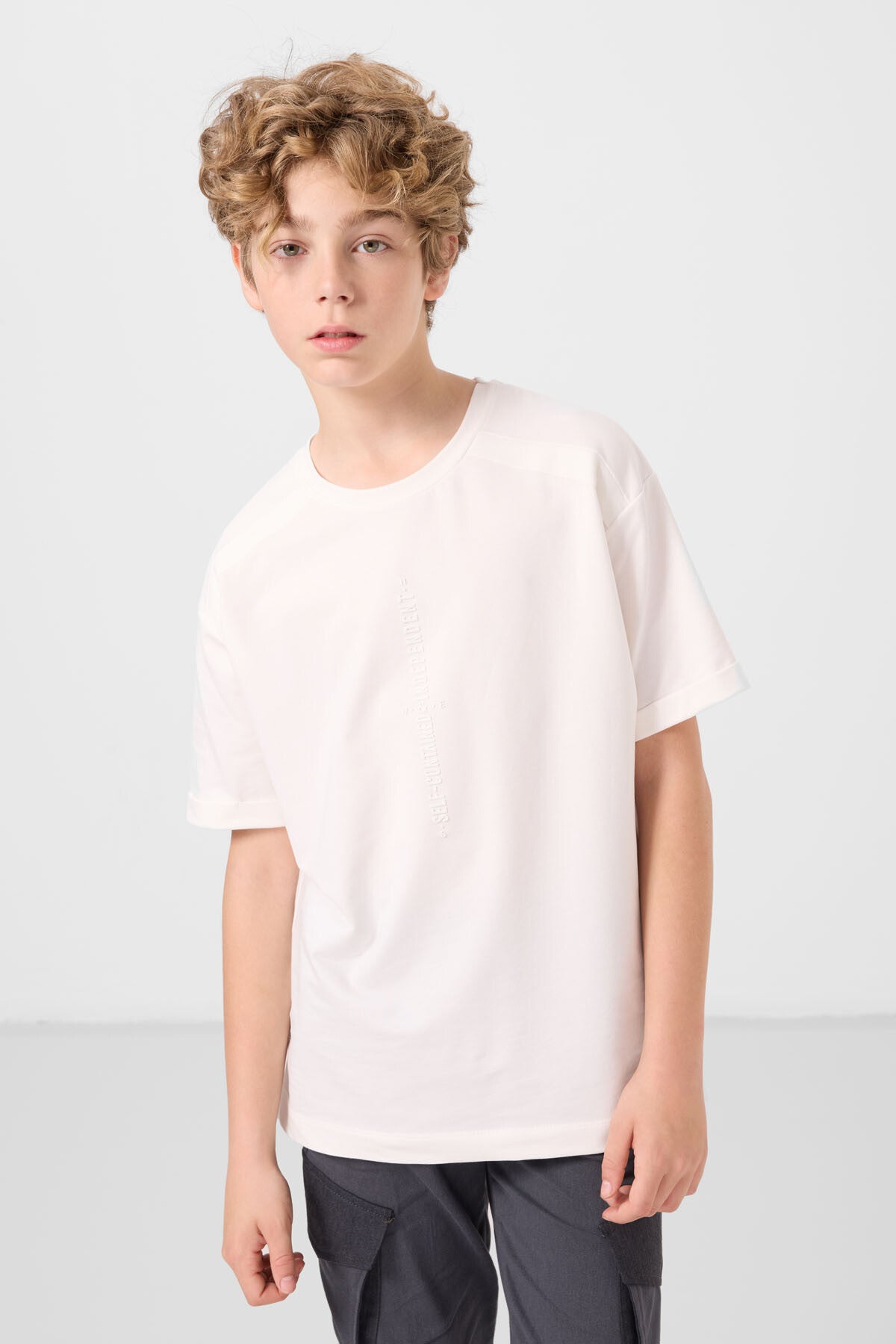 Image of Ekru Pamuklu Yumuşak Dokulu Oversize Baskılı Erkek Çocuk T-Shirt - 11301