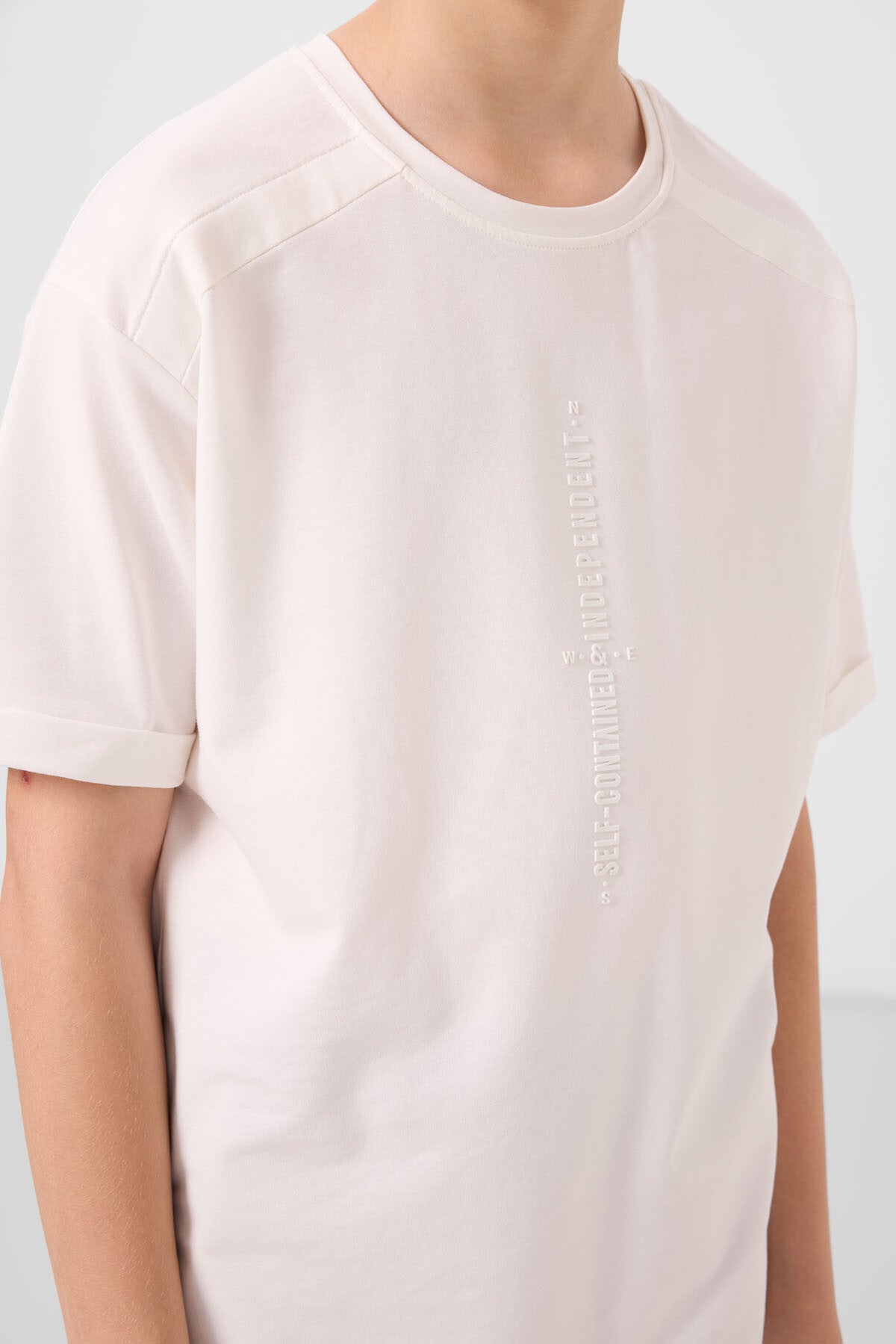 Image of Ekru Pamuklu Yumuşak Dokulu Oversize Baskılı Erkek Çocuk T-Shirt - 11301
