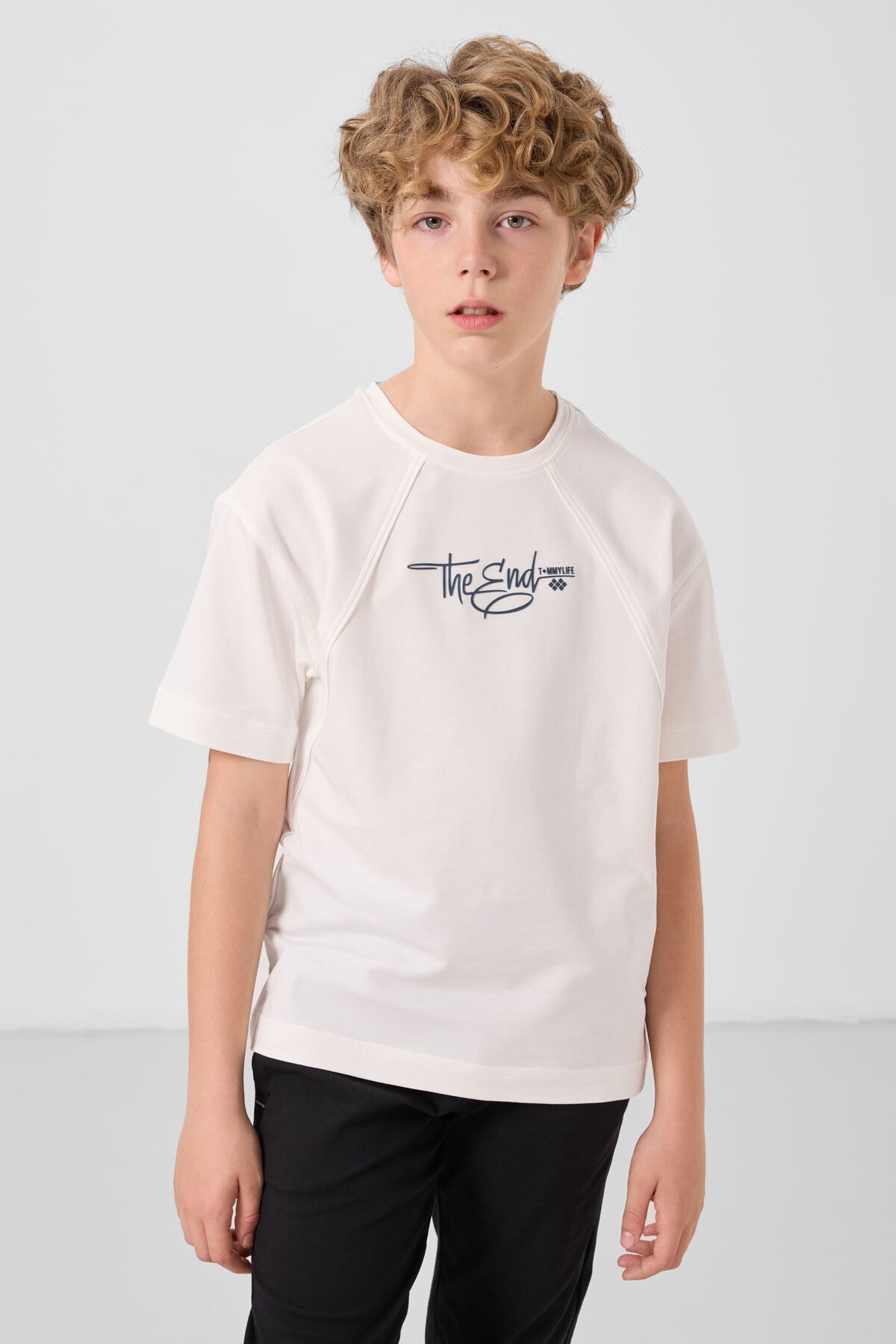 Image of Ekru Pamuklu Yumuşak Dokulu Oversize Baskılı Erkek Çocuk T-Shirt - 11285