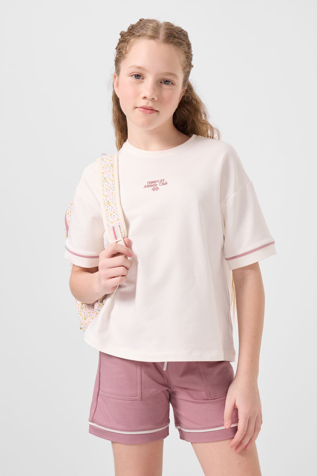 Image of Ekru-Gül Kurusu Pamuklu Yumuşak Dokulu Standart Fit Basic Kız Çocuk Şort Takım - 75183