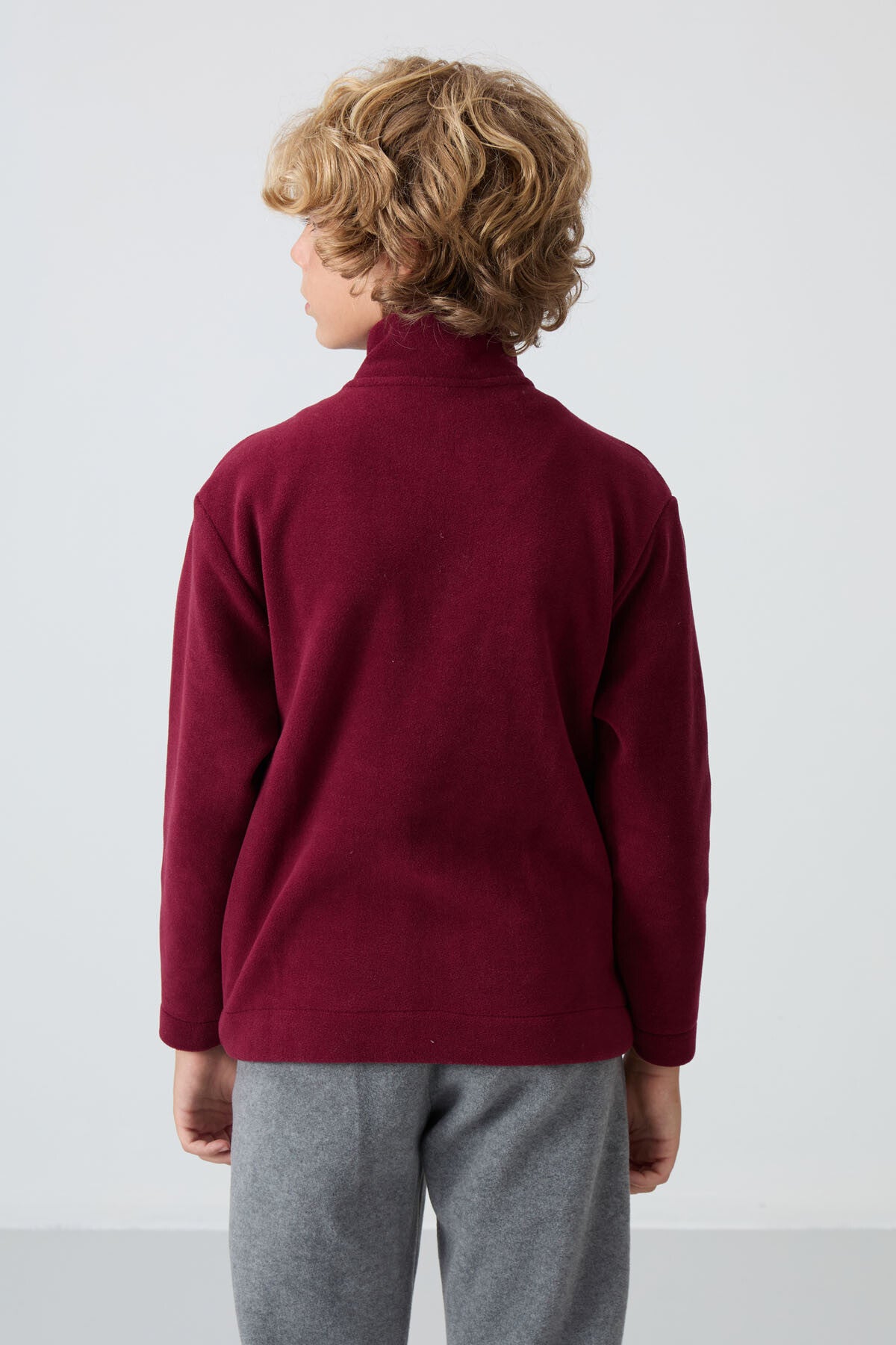 Image of Hanorac mov gros, moale, texturat, croială standard, brodat, din fleece, pentru băieți - 11223