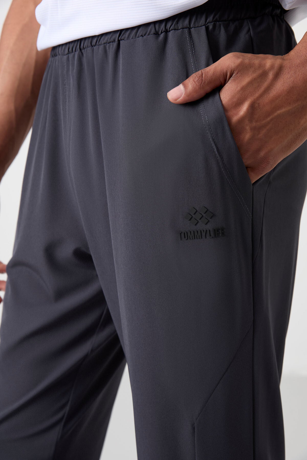 Image of Antrasit İnce Yumuşak Comfort Fit Erkek Eşofman Alt - 82119