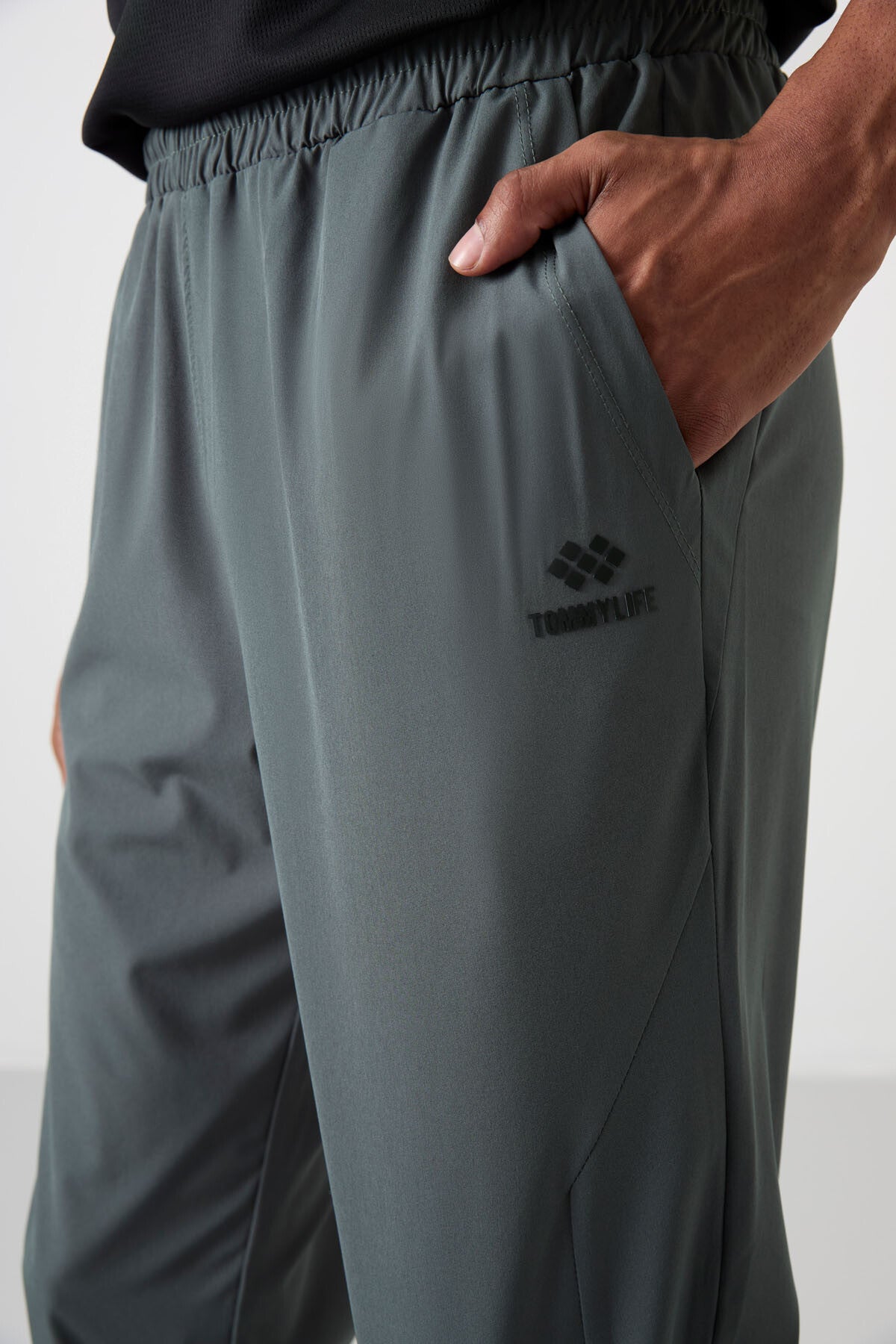 Image of Haki İnce Yumuşak Comfort Fit Erkek Eşofman Alt - 82119