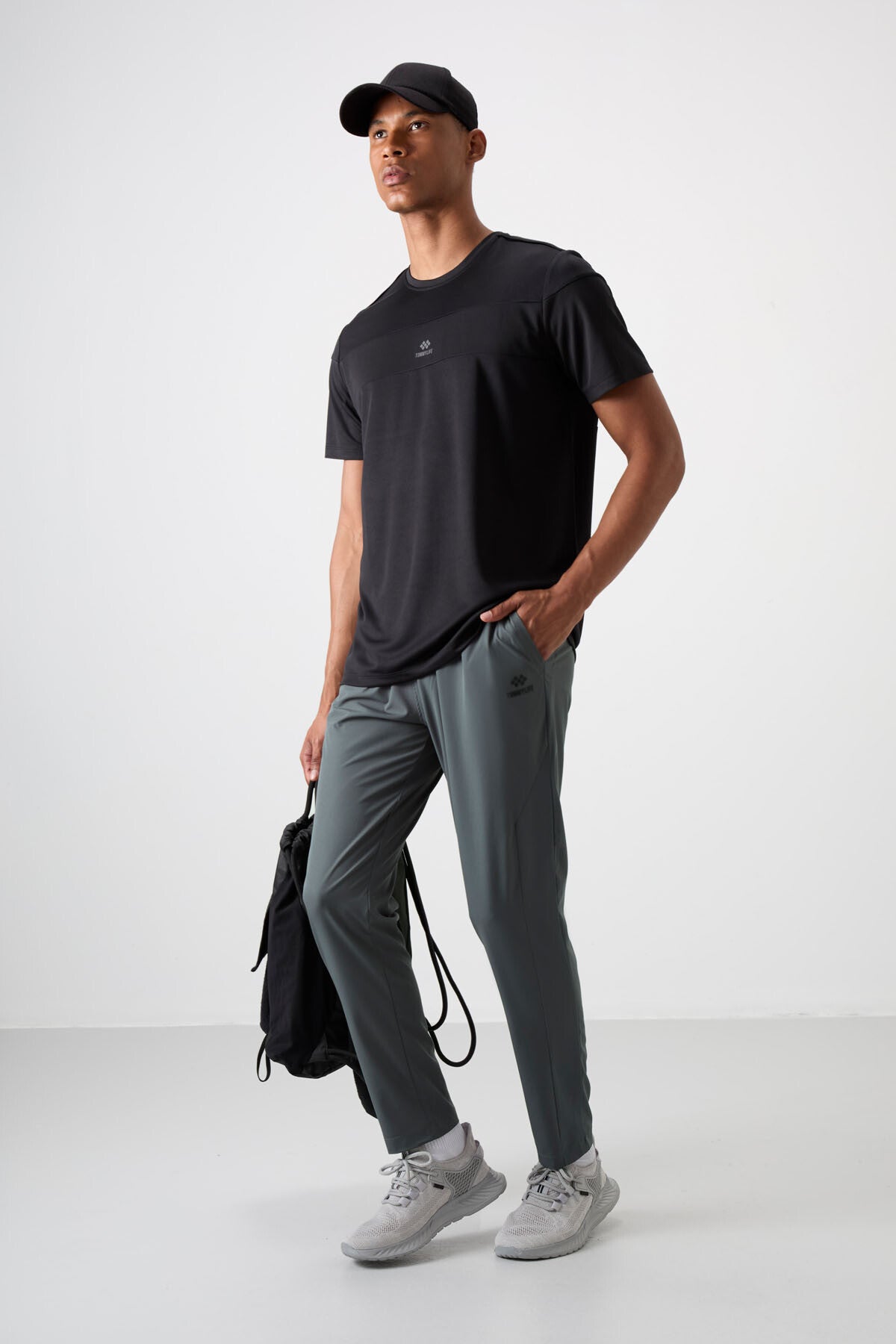 Image of Haki İnce Yumuşak Comfort Fit Erkek Eşofman Alt - 82119