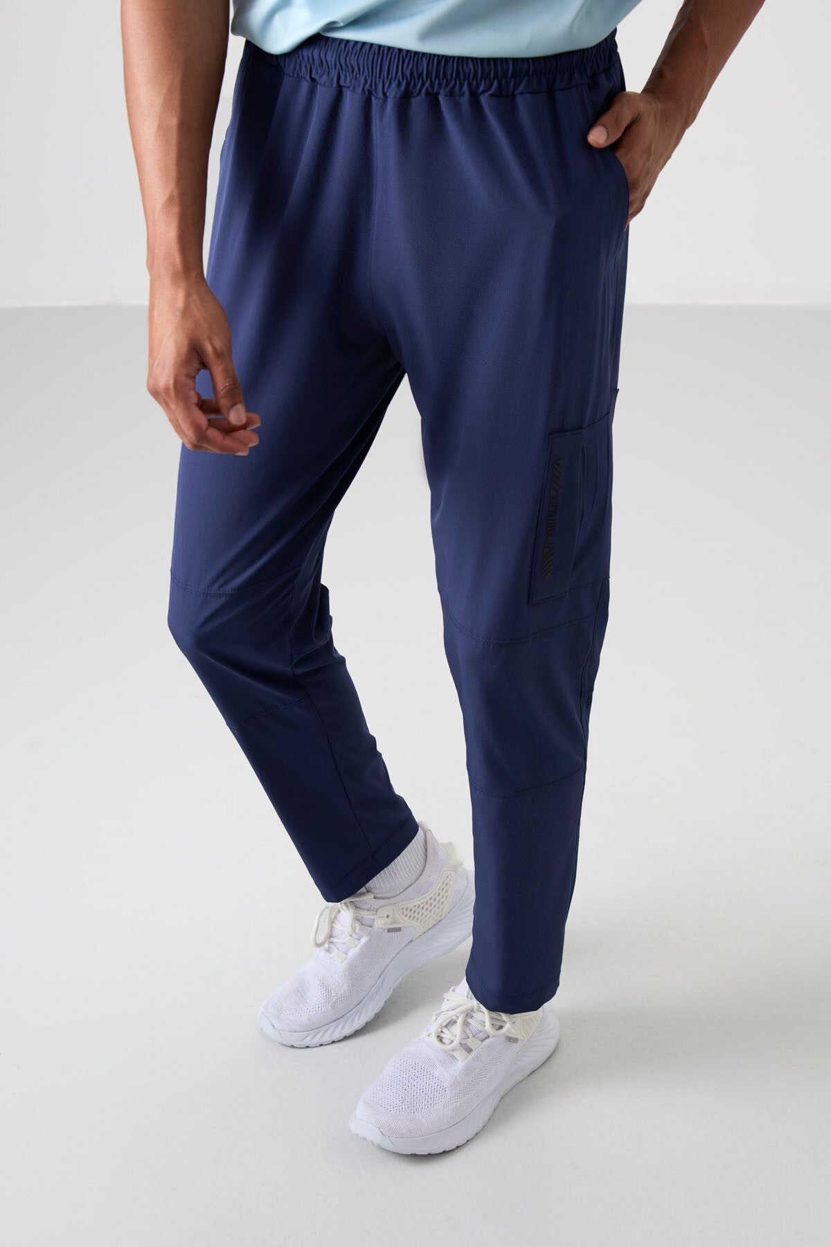 Image of İndigo İnce Yumuşak Comfort Fit Erkek Eşofman Alt - 82120