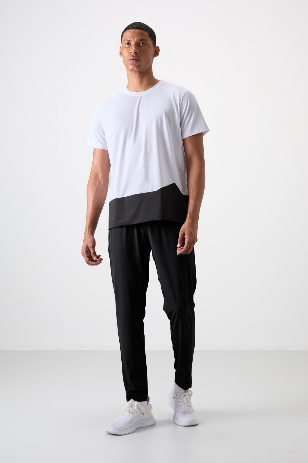 Image of Siyah İnce Yumuşak Comfort Fit Erkek Eşofman Alt - 82119