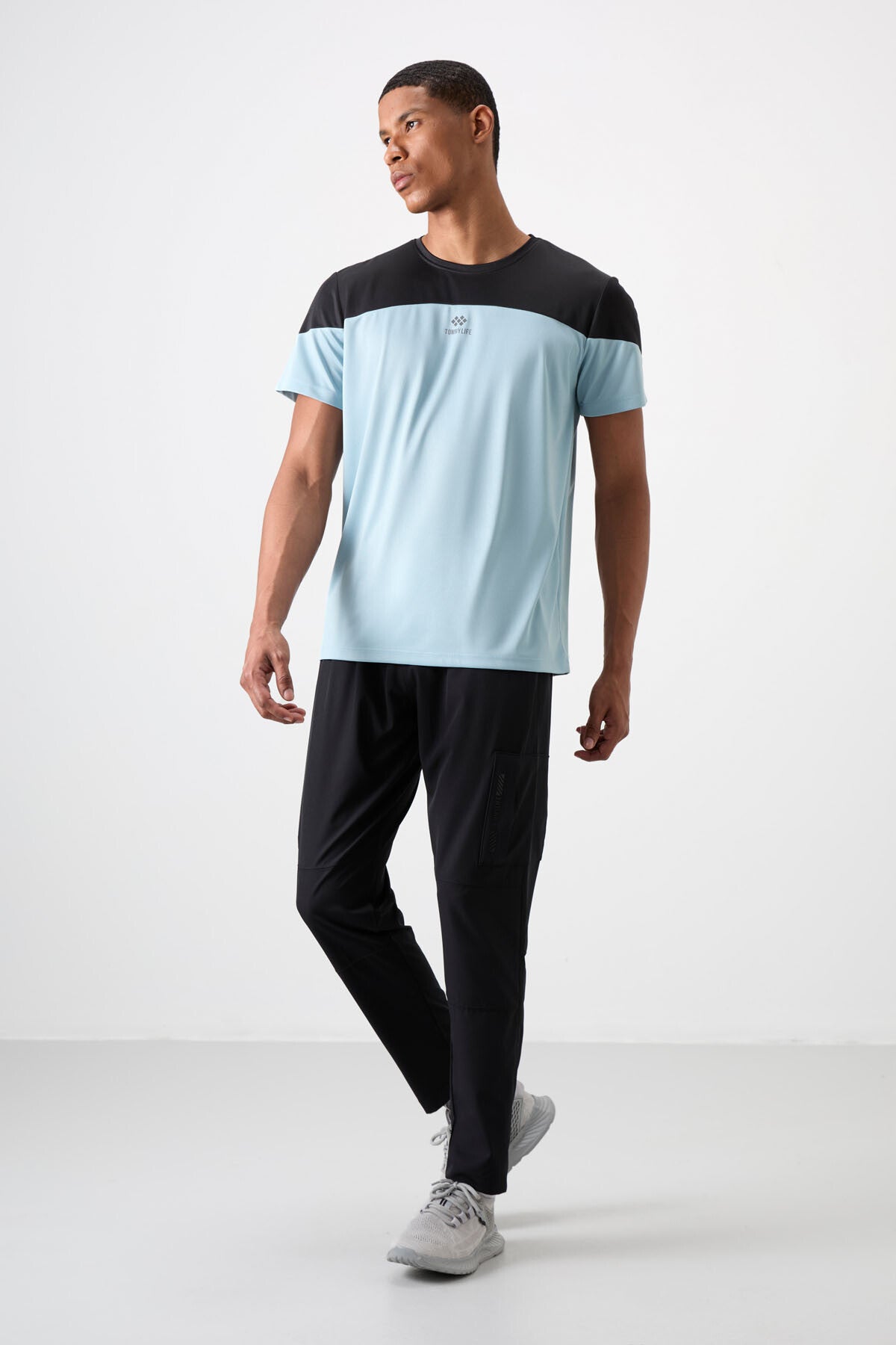 Image of Siyah İnce Yumuşak Comfort Fit Erkek Eşofman Alt - 82120