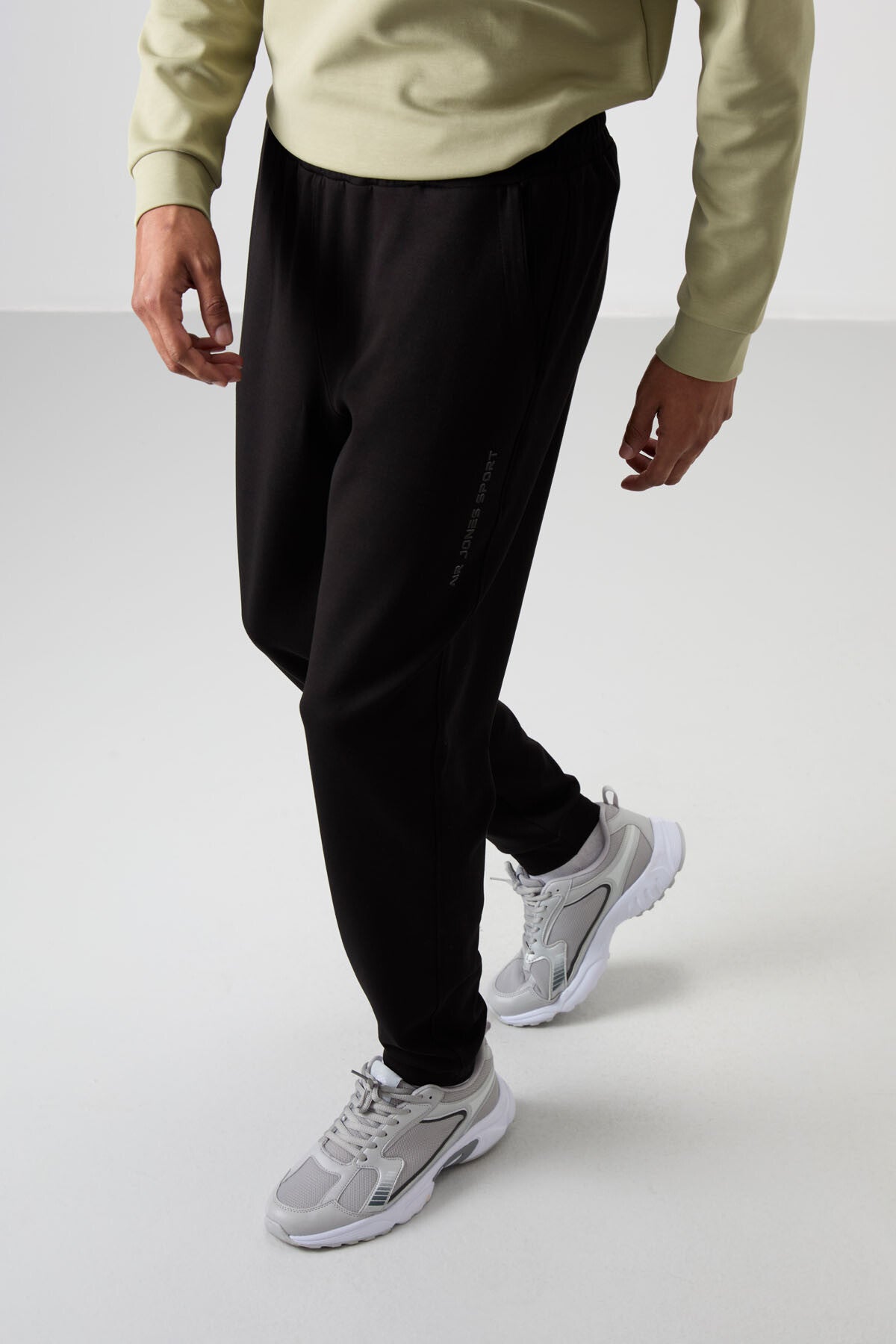 Image of Çağla - Siyah Pamuklu Kalın Yumuşak Dokulu Comfort Fit Baskılı Erkek Eşofman Takım - 85253