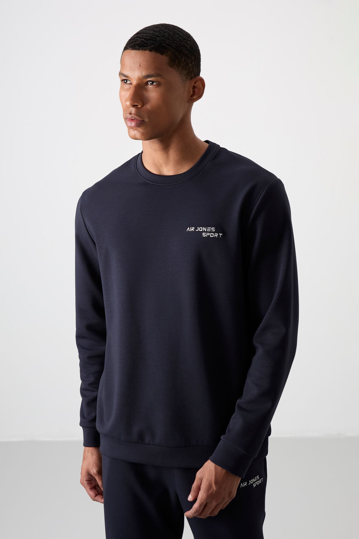 Image of Lacivert Pamuklu Kalın Yumuşak Dokulu Comfort Fit Nakışlı Erkek Eşofman Takım - 85254