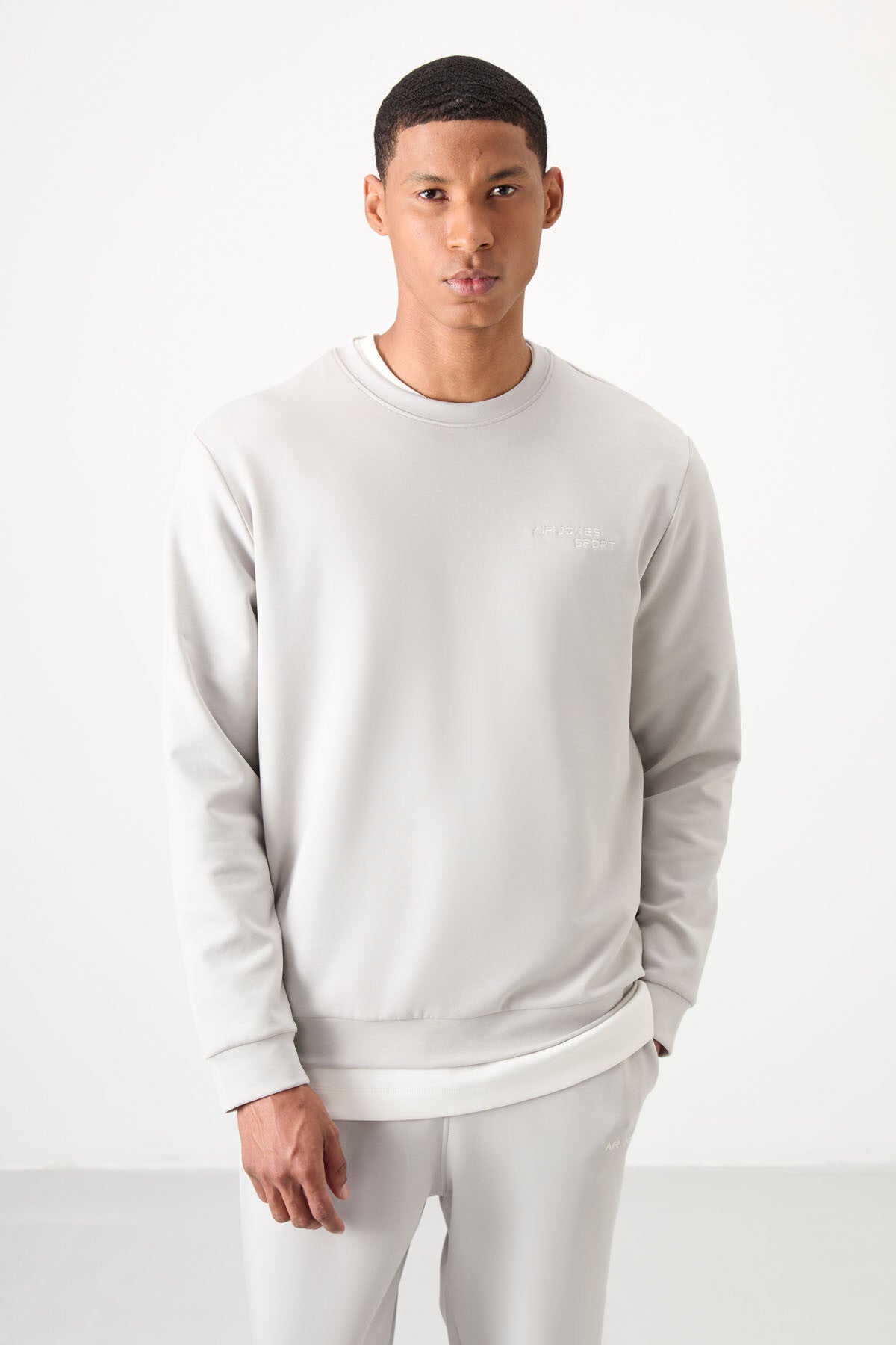 Image of Taş Pamuklu Kalın Yumuşak Dokulu Comfort Fit Nakışlı Erkek Eşofman Takım - 85254