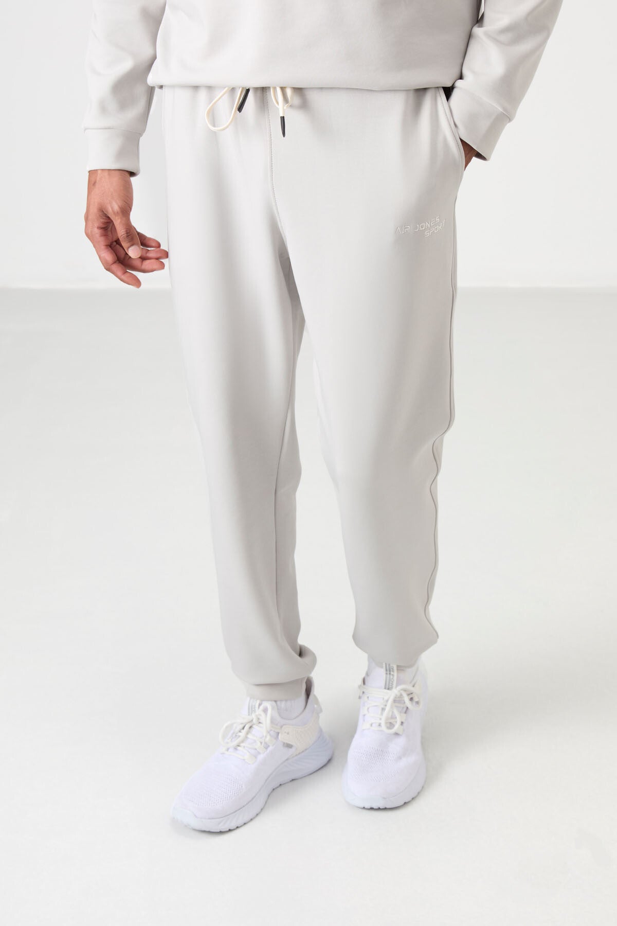 Image of Taş Pamuklu Kalın Yumuşak Dokulu Comfort Fit Nakışlı Erkek Eşofman Takım - 85254