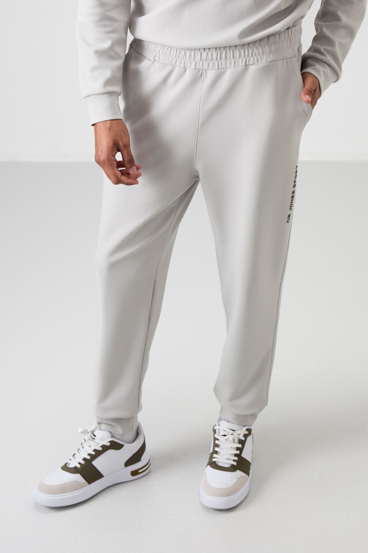Image of Taş Pamuklu Kalın Yumuşak Dokulu Comfort Fit Baskılı Erkek Eşofman Takım - 85253