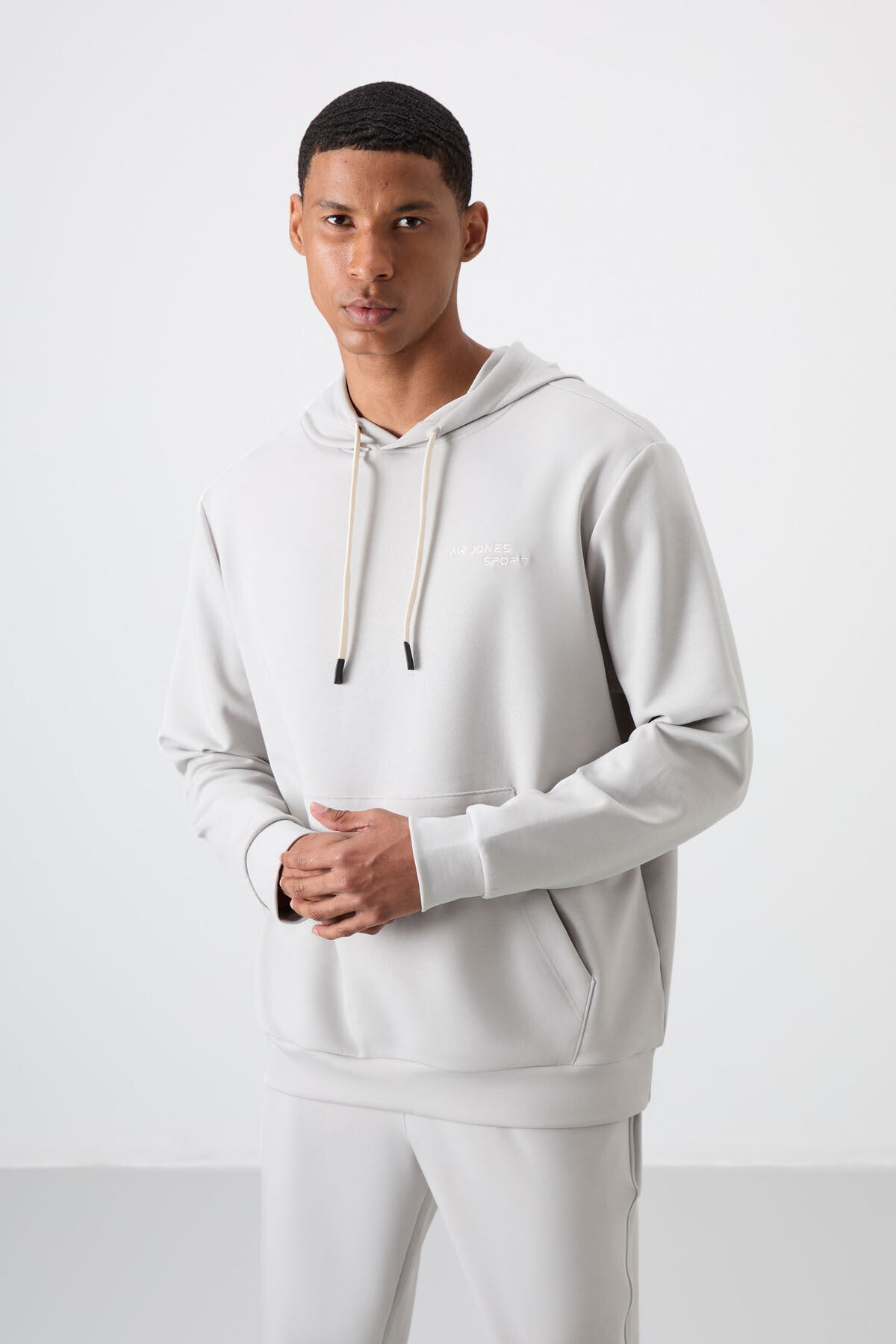 Image of Taş Pamuklu Kalın Yumuşak Dokulu Comfort Fit Nakışlı Erkek Eşofman Takım - 85255