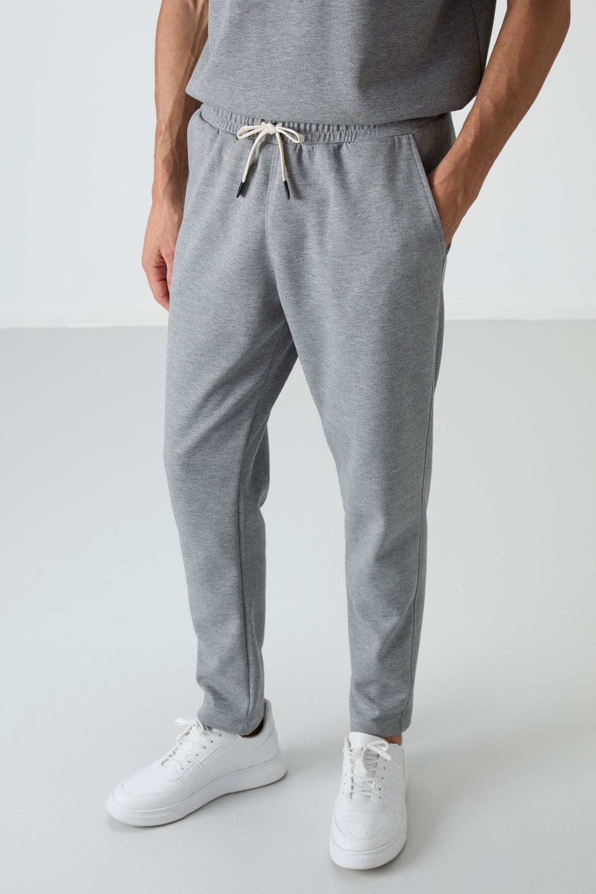 Image of Gri Melanj Pamuklu Kalın Yumuşak Dokulu Oversize Fit Basic Erkek Eşofman Takım - 85251