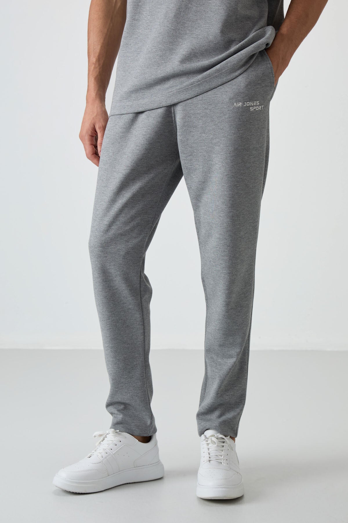 Image of Gri Melanj Pamuklu Kalın Yumuşak Dokulu Oversize Fit Nakışlı Erkek Eşofman Takım - 85252