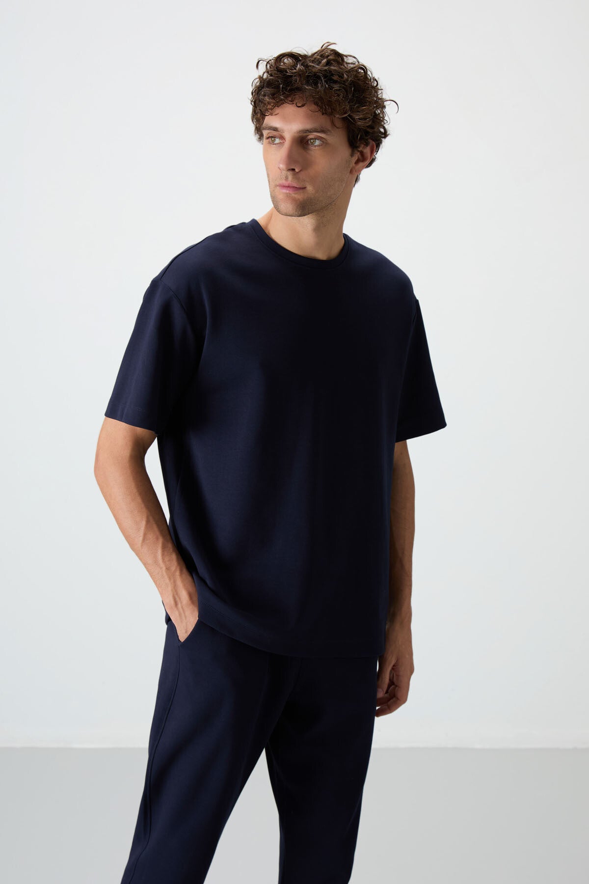 Image of Lacivert Pamuklu Kalın Yumuşak Dokulu Oversize Fit Basic Erkek Eşofman Takım - 85251