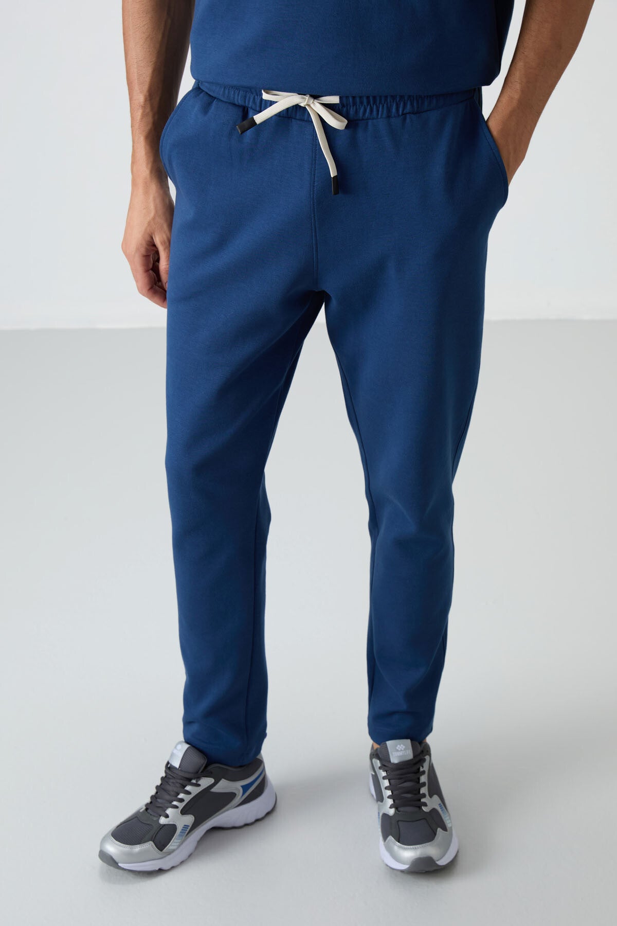 Image of Parliament Cotton Thick Soft Textured Oversize Fit Basic Men's Tracksuit Set - 85251