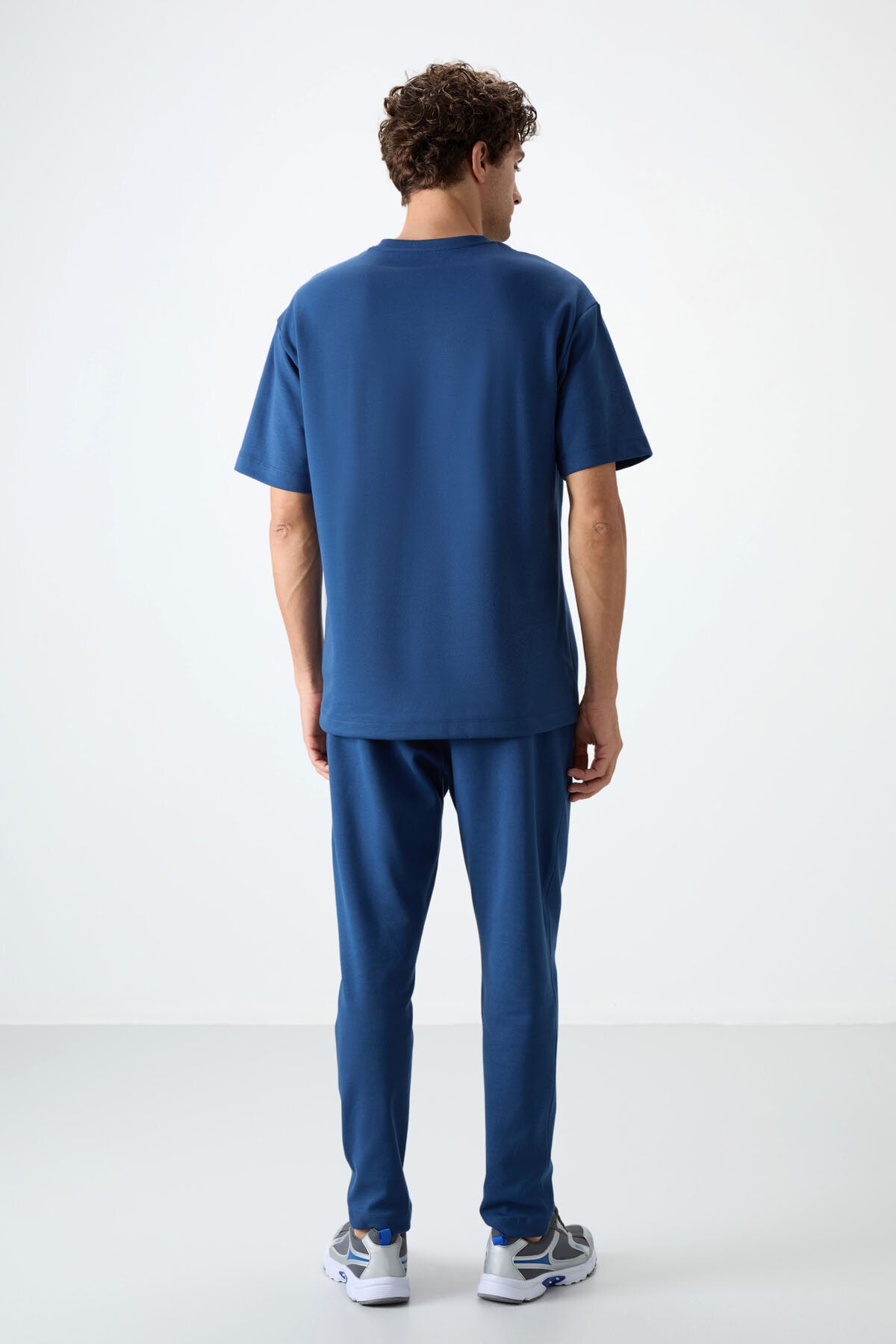 Image of Parliament Cotton Thick Soft Textured Oversize Fit Basic Men's Tracksuit Set - 85251