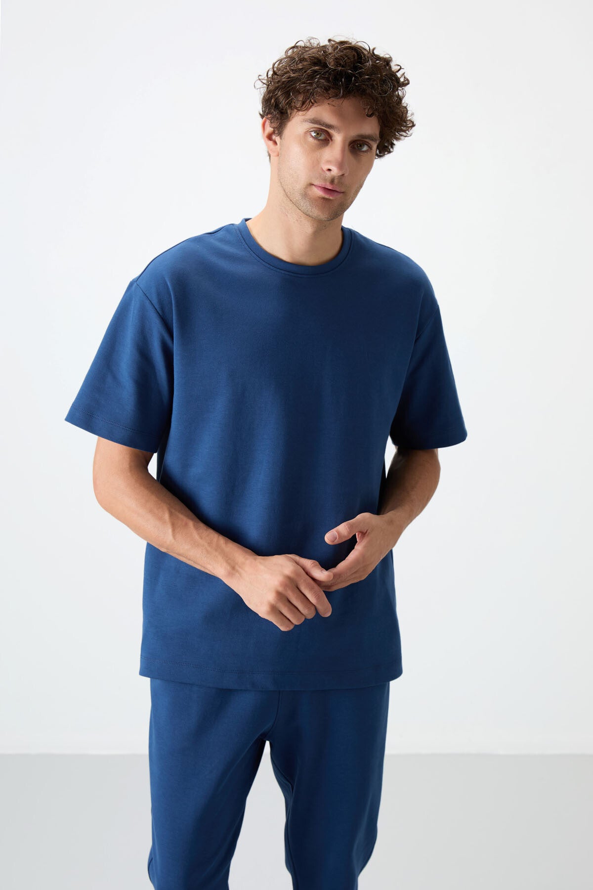 Image of Parliament Cotton Thick Soft Textured Oversize Fit Basic Men's Tracksuit Set - 85251