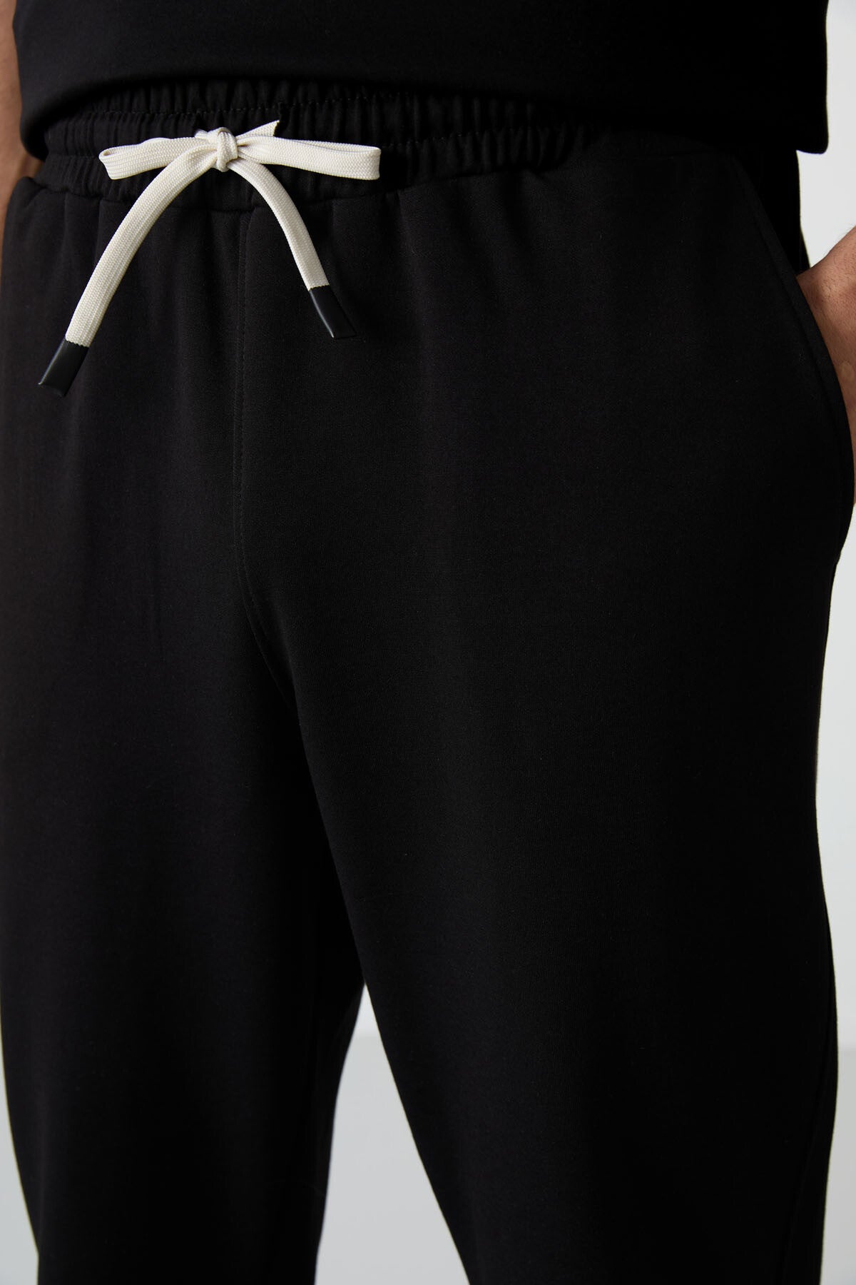 Image of Siyah Pamuklu Kalın Yumuşak Dokulu Oversize Fit Basic Erkek Eşofman Takım - 85251