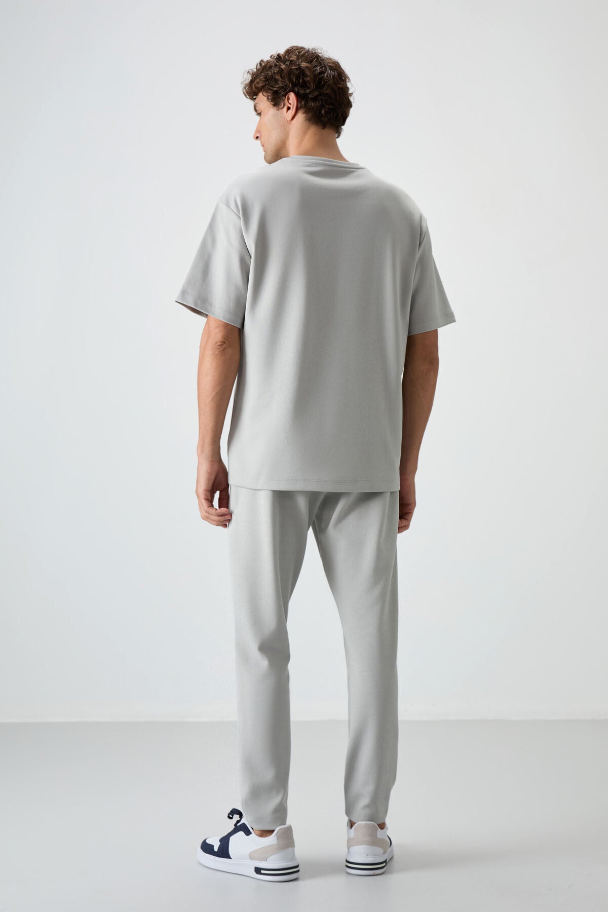 Image of Taş Pamuklu Kalın Yumuşak Dokulu Oversize Fit Nakışlı Erkek Eşofman Takım - 85252