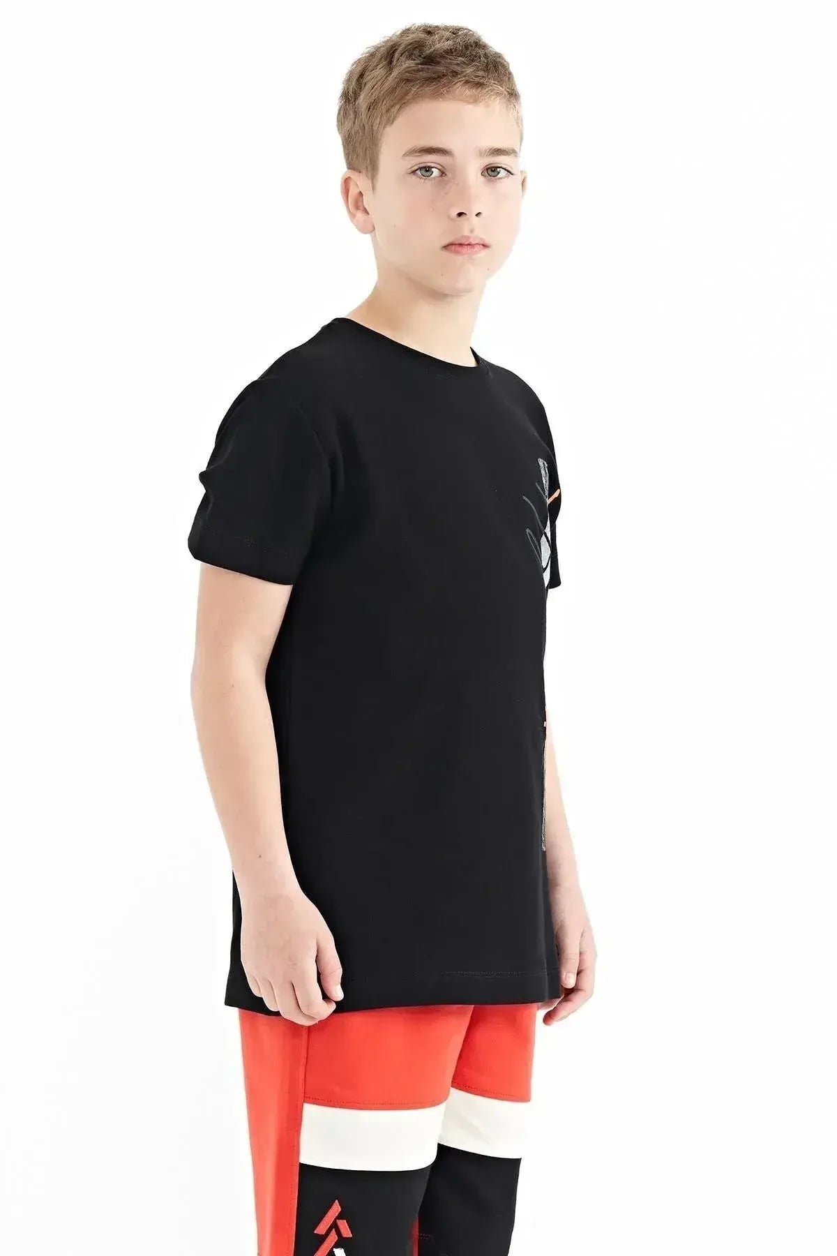 Image of Siyah Yazı Baskılı O Yaka Standart Kalıp Erkek Çocuk T-Shirt - 11119