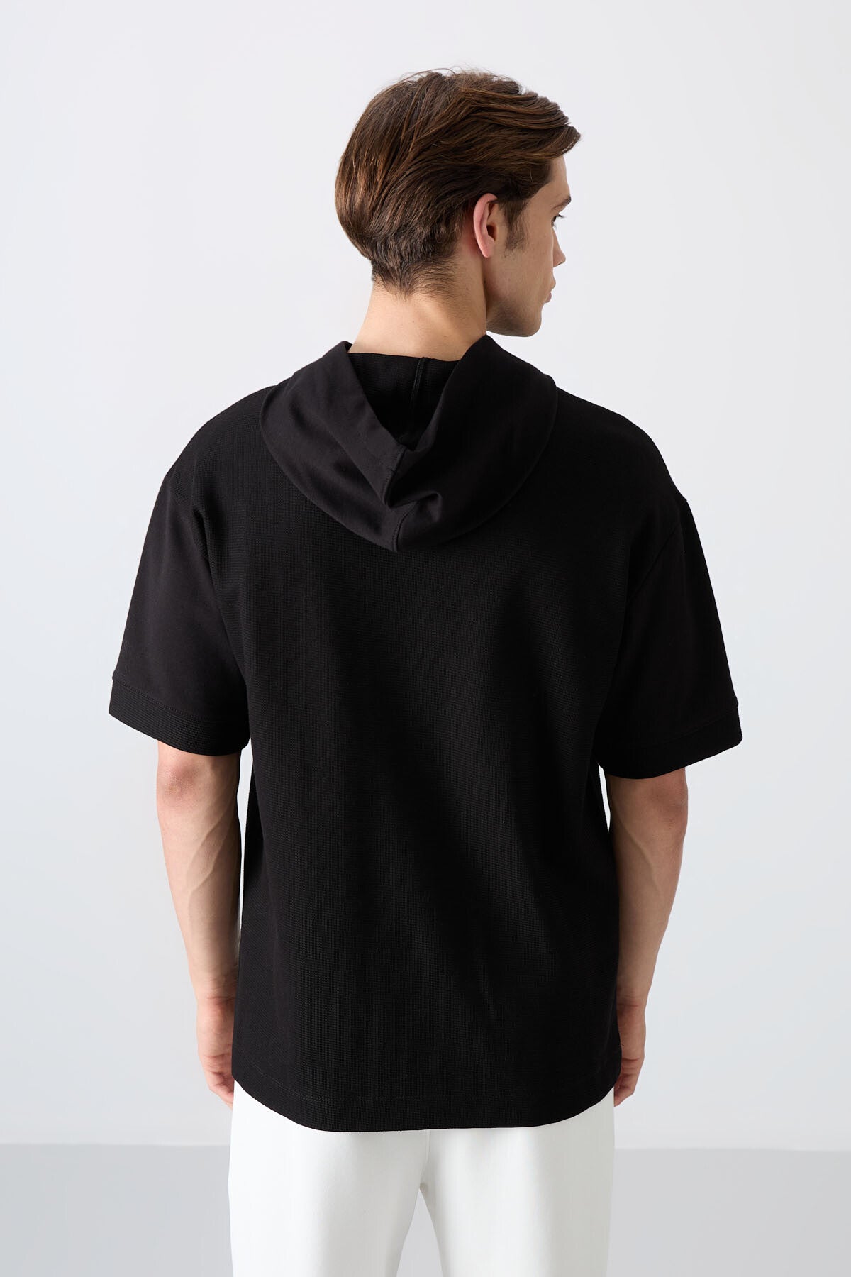 Image of Siyah Pamuklu Kalın Yüzeyi Dokulu Oversize Fit Basic Erkek T-Shirt - 88335