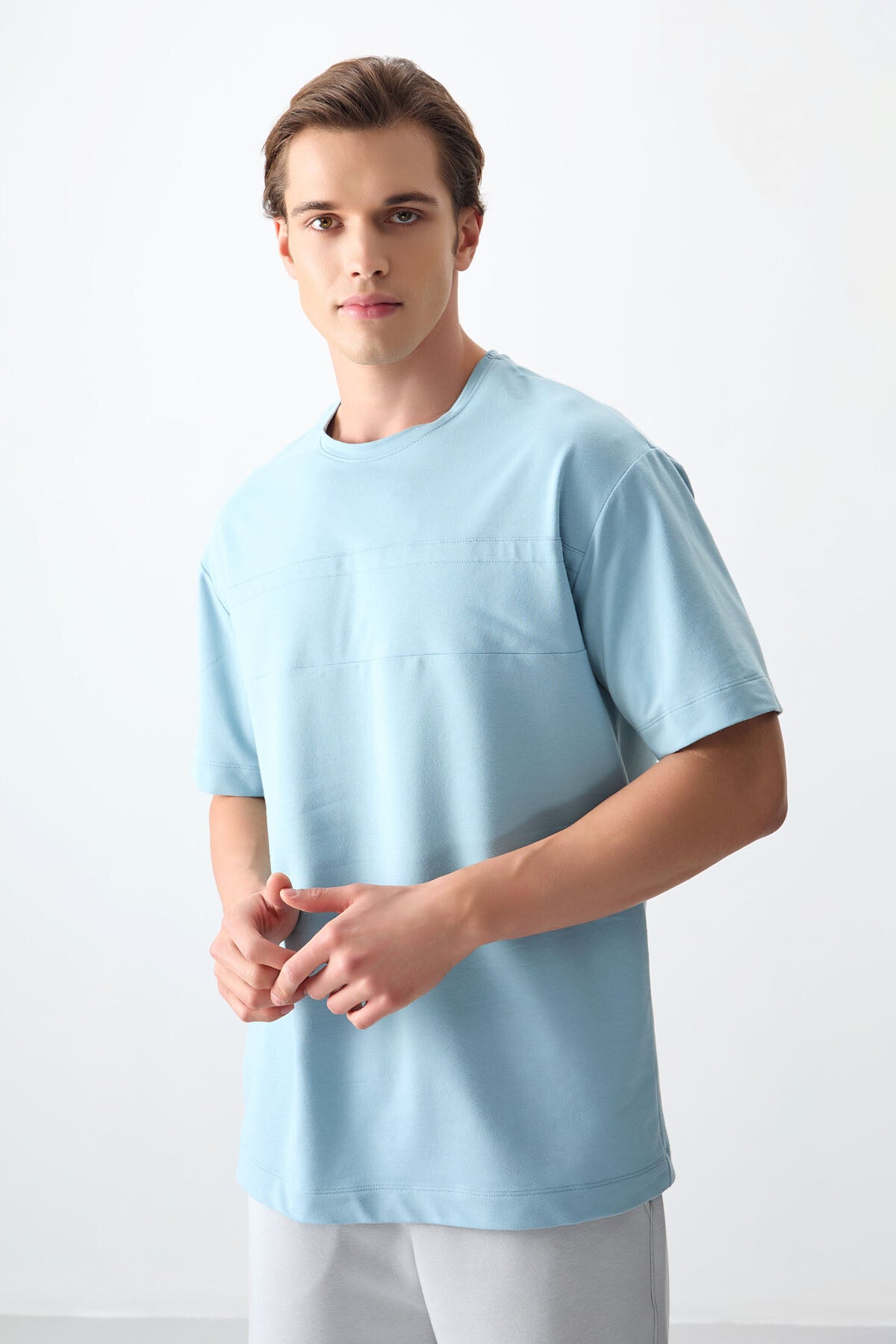 Image of Tricou bărbătesc albastru deschis, gros, texturat, croială supradimensionată, din bumbac - 88378